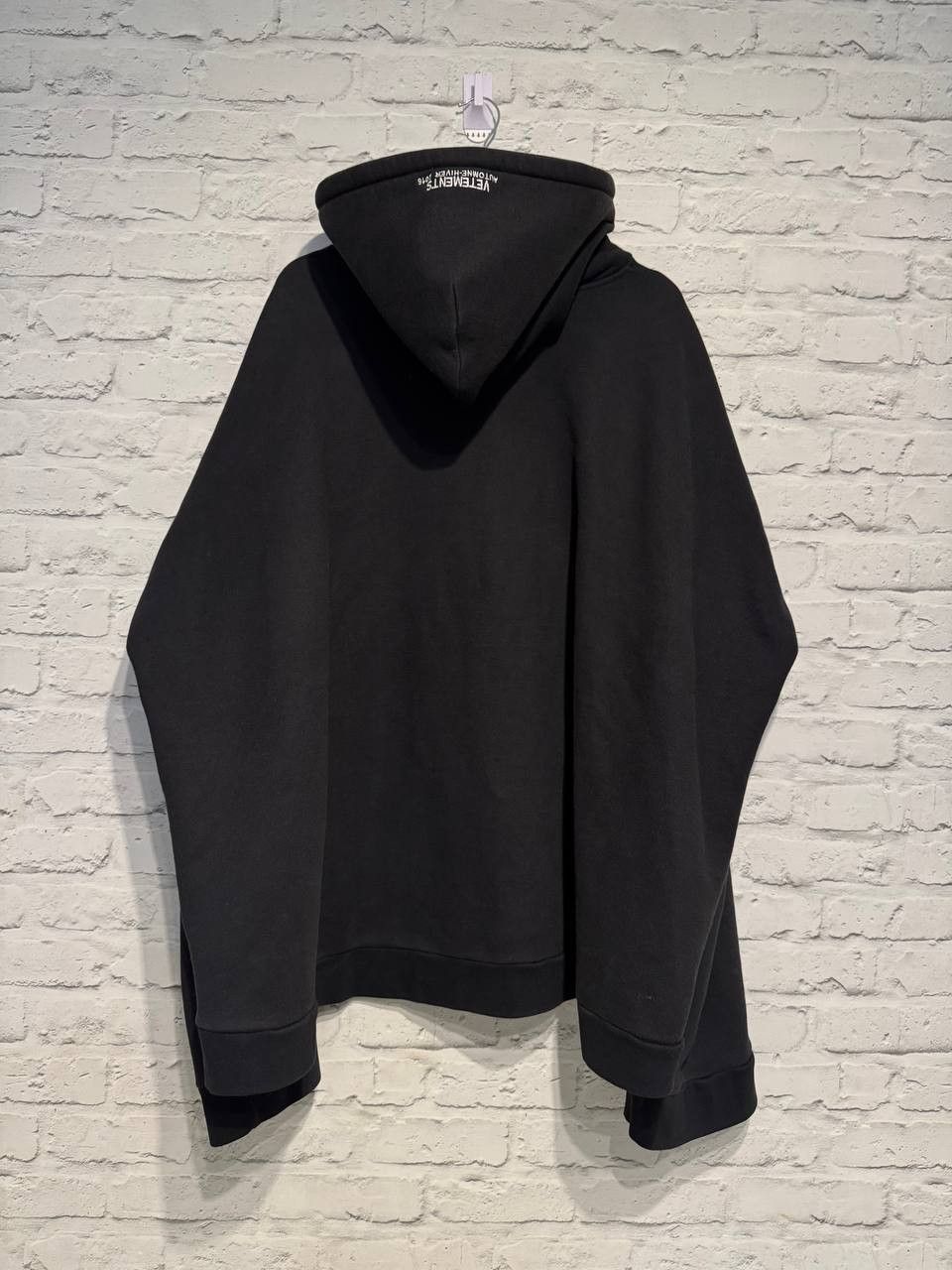 Vetements OG Metal Hoodie 2016 Size US M / EU 48-50 / 2 - 2 Thumbnail