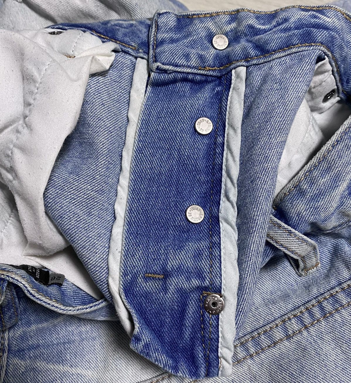 Dsquared2 Women’s Dsquared2 Washed Torn Distressed Jeans Denim Dyed Size 28" / US 6 / IT 42 - 22 Thumbnail