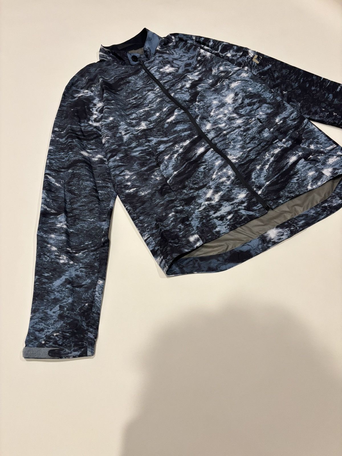 Undercover Undercover SS10 ‘Less But Better’ Water Print Windbreaker Size US M / EU 48-50 / 2 - 3 Thumbnail