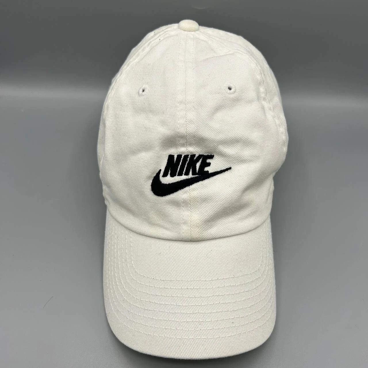Nike Nike Heritage 86 Hat Men Embroidered Strap Back Cap Cotton Size ONE SIZE - 1 Thumbnail