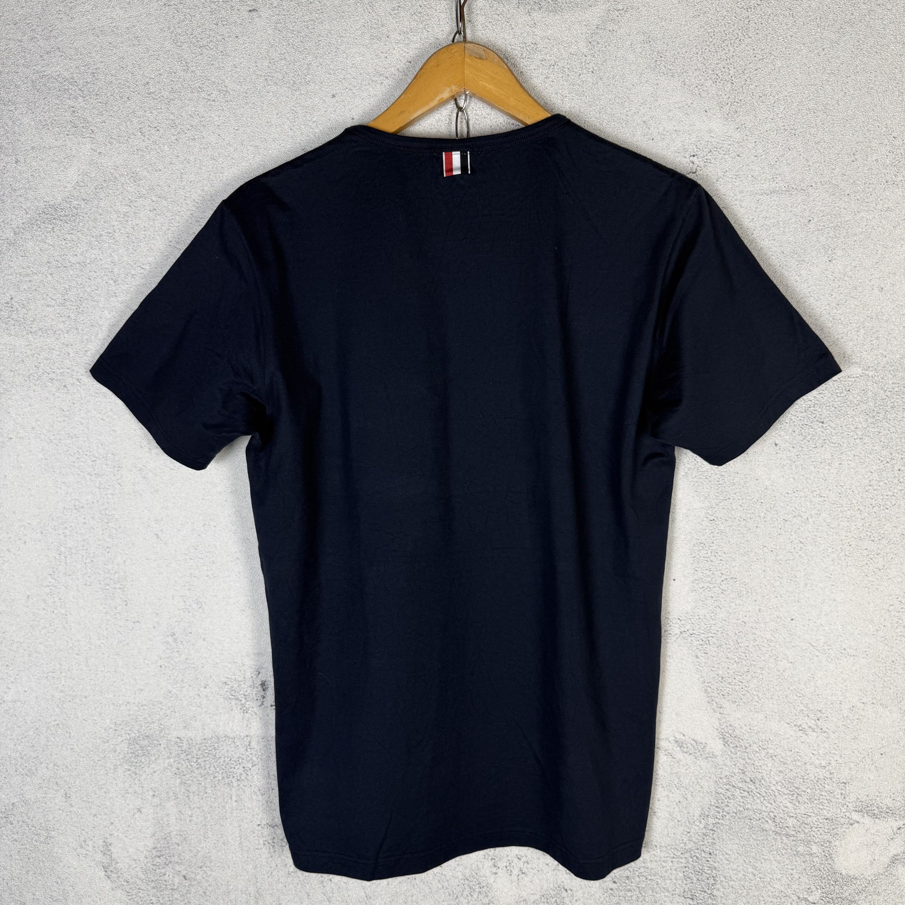 Thom Browne Thom Browne Navy Tshirt Size US M / EU 48-50 / 2 - 2 Thumbnail