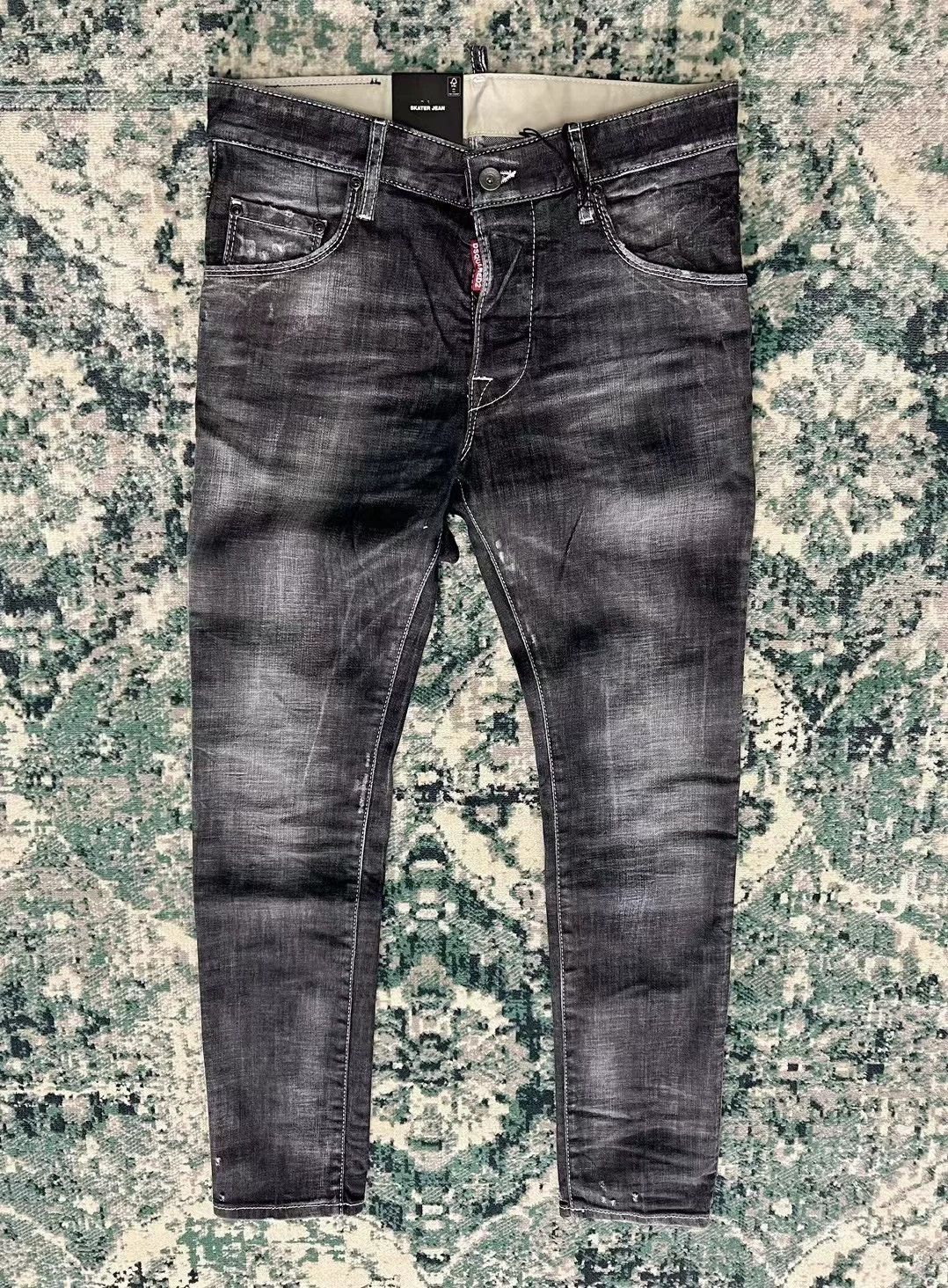 Dsquared2 Dsquared2 FW22 Black Gray Skater Tight Mid 9 Jeans Size US 28 / EU 44 - 1 Thumbnail