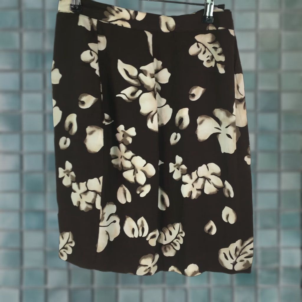 Vintage VINTAGE Unbranded Skirt Women Knee Length Floral Brown 6P Petite A-Line Casual Size 26" / US 2 / IT 38 - 1 Thumbnail