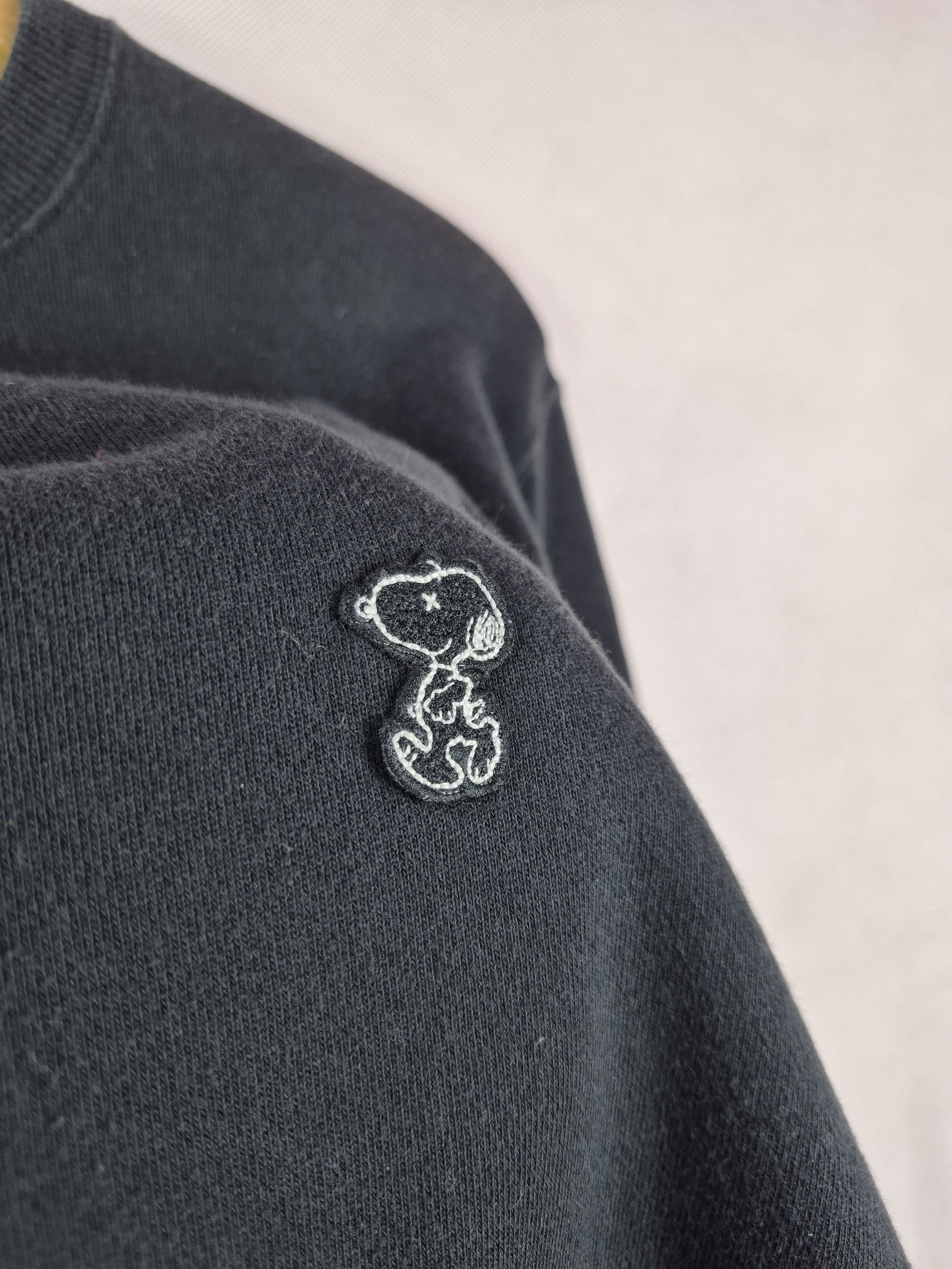 Kaws × Uniqlo 🔥 Peanuts x Kaws x Uniqlo Snoopy Sweatshirt Size US M / EU 48-50 / 2 - 3 Thumbnail
