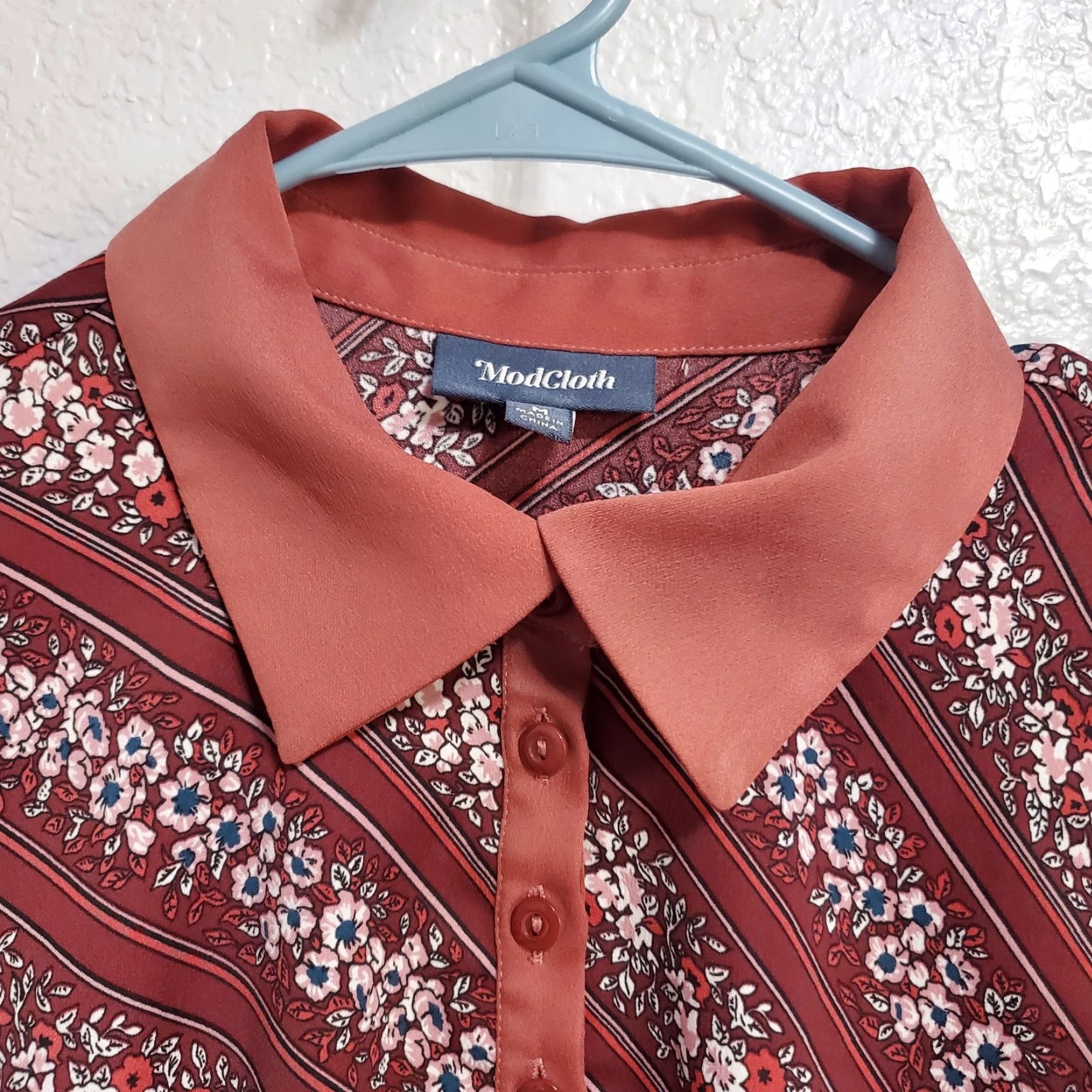 Vintage ModCloth Top Women M Burgundy Floral Stripes Collared Long Sleeve 70s Retro Blouse Size M / US 6-8 / IT 42-44 - 4 Thumbnail