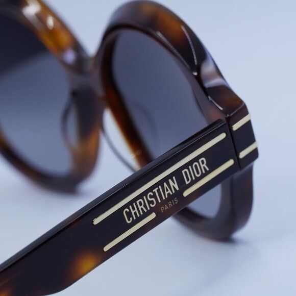 Dior Dior DIORSIGNATURE R1U 26A1 Sunglasses Havana Round Frame Size ONE SIZE - 7 Thumbnail