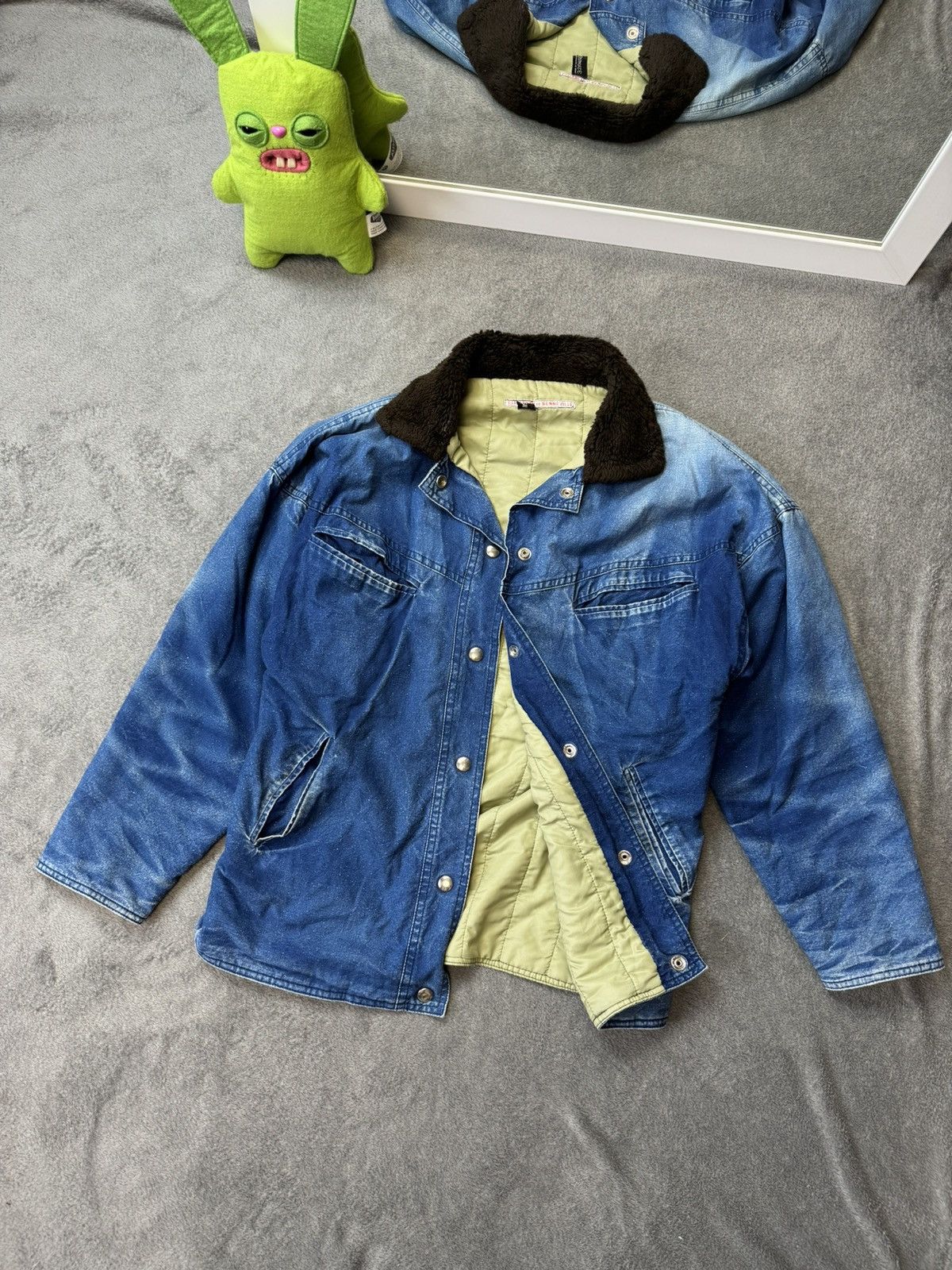 Vintage Vintage Elisabeth De Senneville Active Denim Faded Jacket Size US M / EU 48-50 / 2 - 1 Thumbnail