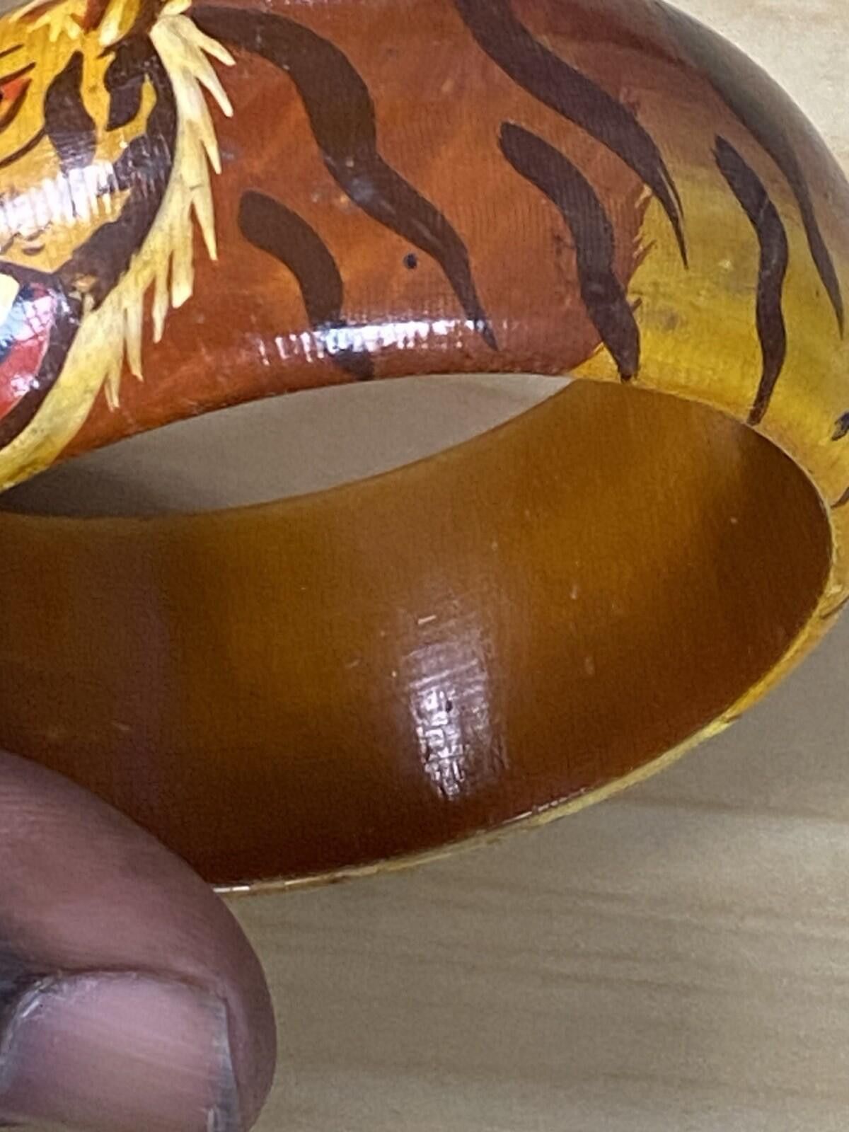 The Unbranded Brand Vintage Wood Bengal Tiger Bangle Bracelet Hand painted Size ONE SIZE - 6 Thumbnail