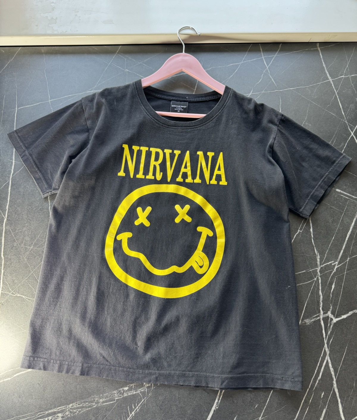 Band Tees Nirvana Band Smiley Printed Tee Size US M / EU 48-50 / 2 - 1 Thumbnail