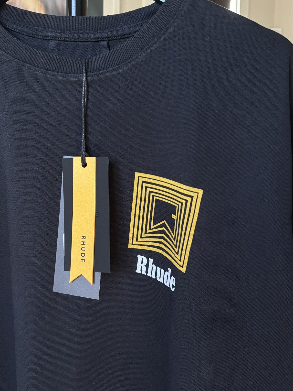 Rhude RHUDE | CHEVRON REPEAT LOGO GRAPHIC TEE Size US S / EU 44-46 / 1 - 4 Thumbnail