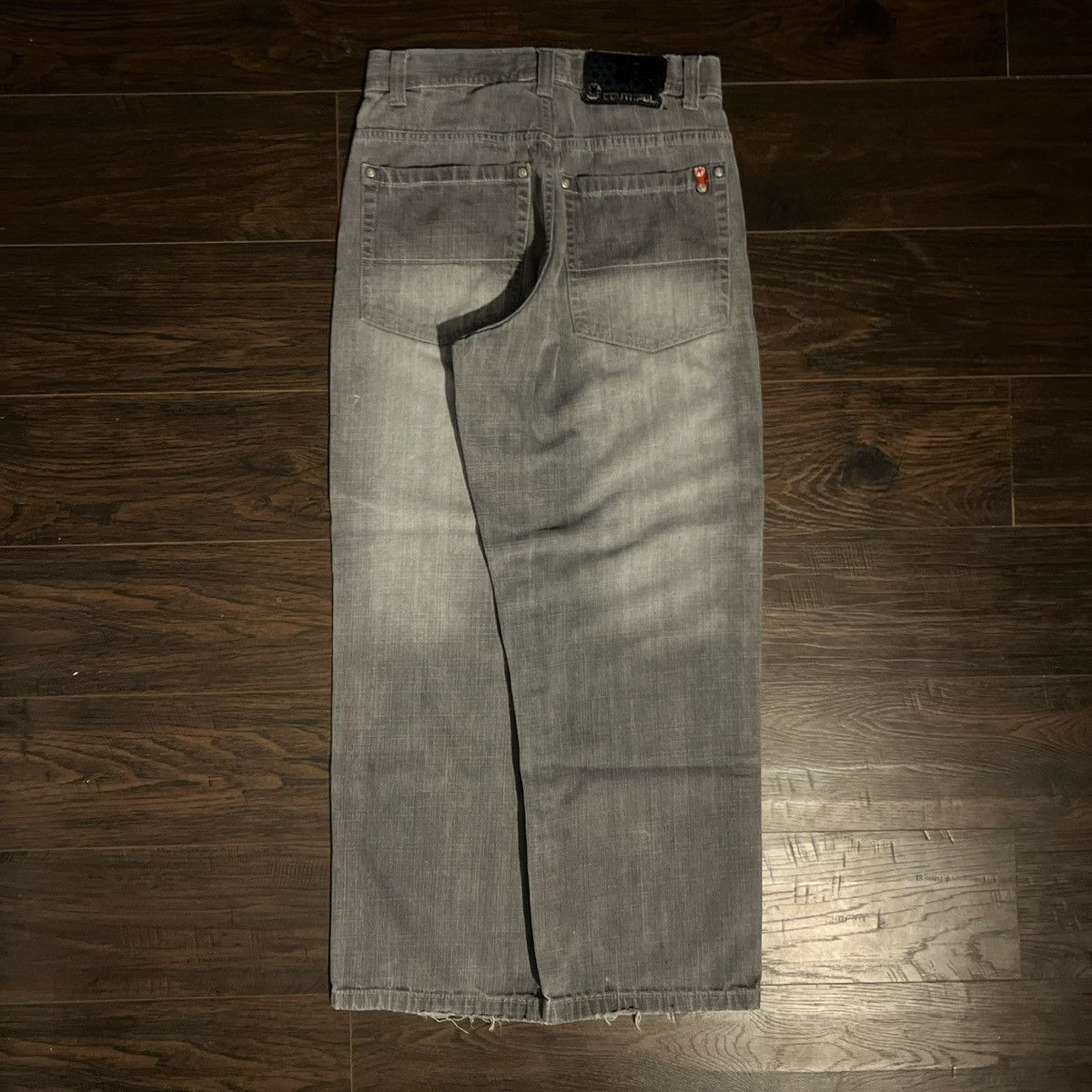Southpole Authentic early 2000s South Pole relaxed fit denim Size US 29 - 3 Thumbnail