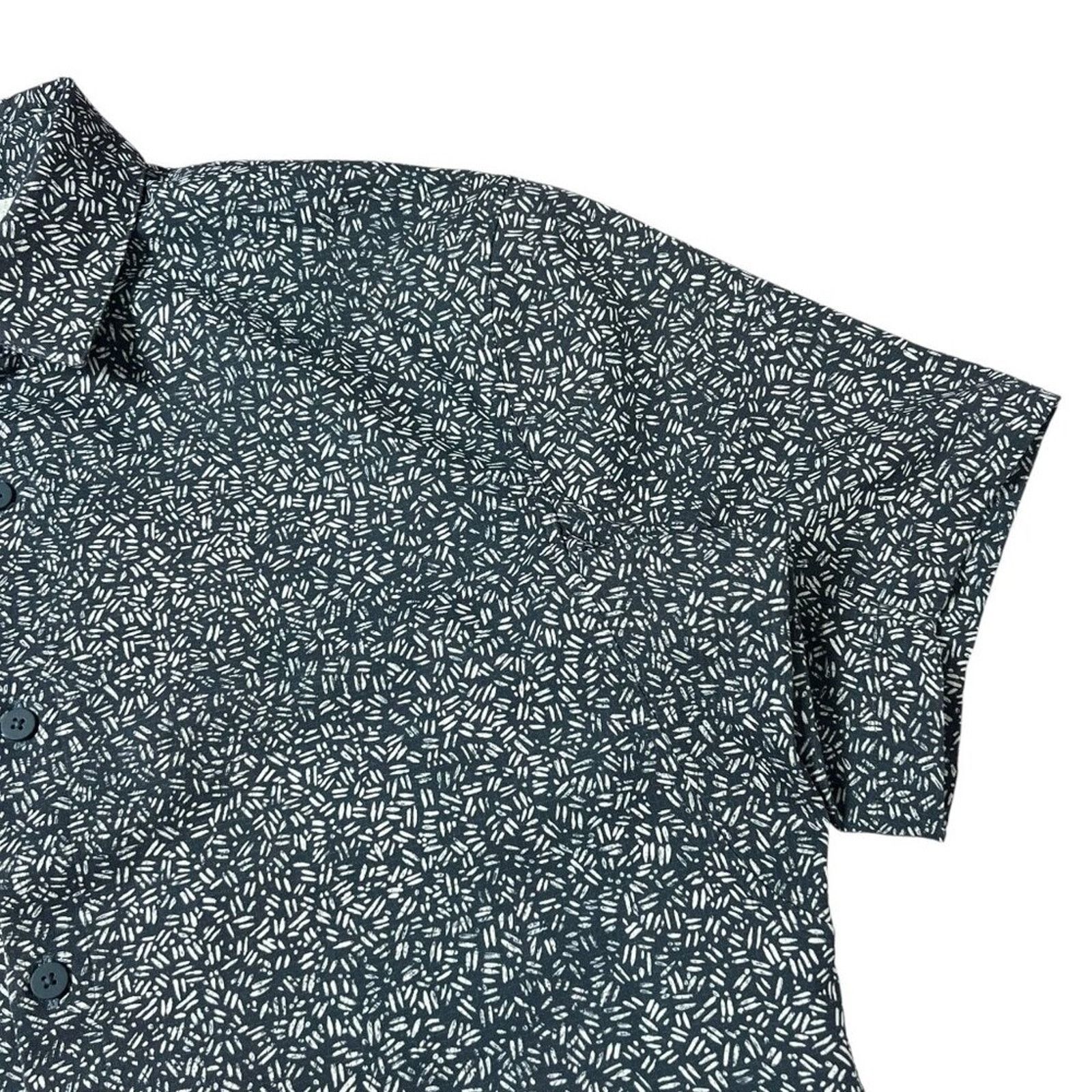 Lululemon Lululemon Down to the Wire Button Shirt Size M Navy Stretch Size US M / EU 48-50 / 2 - 10 Thumbnail
