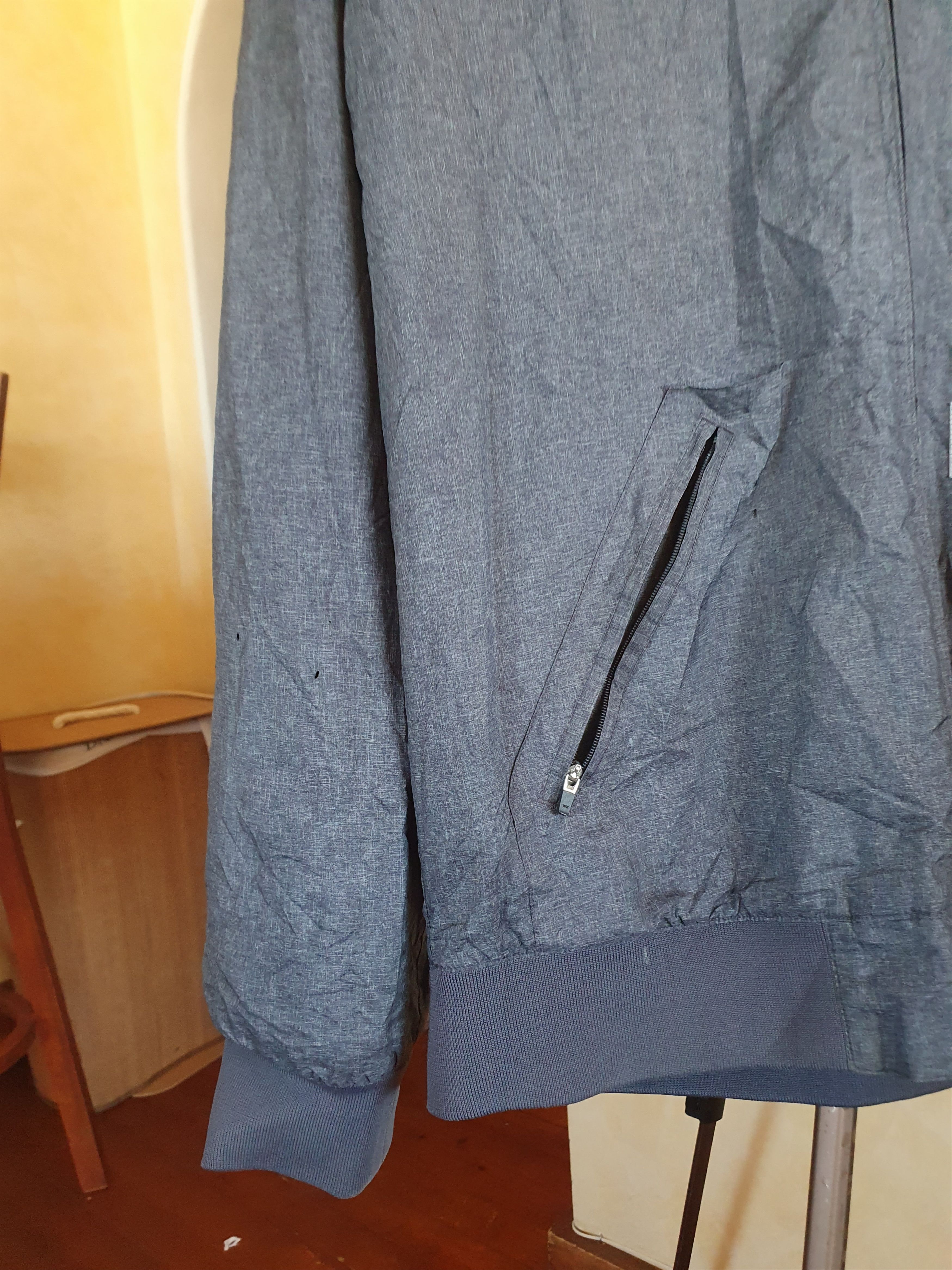 Carhartt Wip Carhartt WIP Stone Jacket Track Style sz L Size US L / EU 52-54 / 3 - 10 Thumbnail