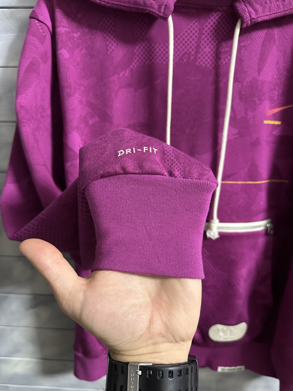 Nike Rare Hoodie Nike Halftone Grid Flowers Big Logo Swoosh Size US S / EU 44-46 / 1 - 8 Thumbnail