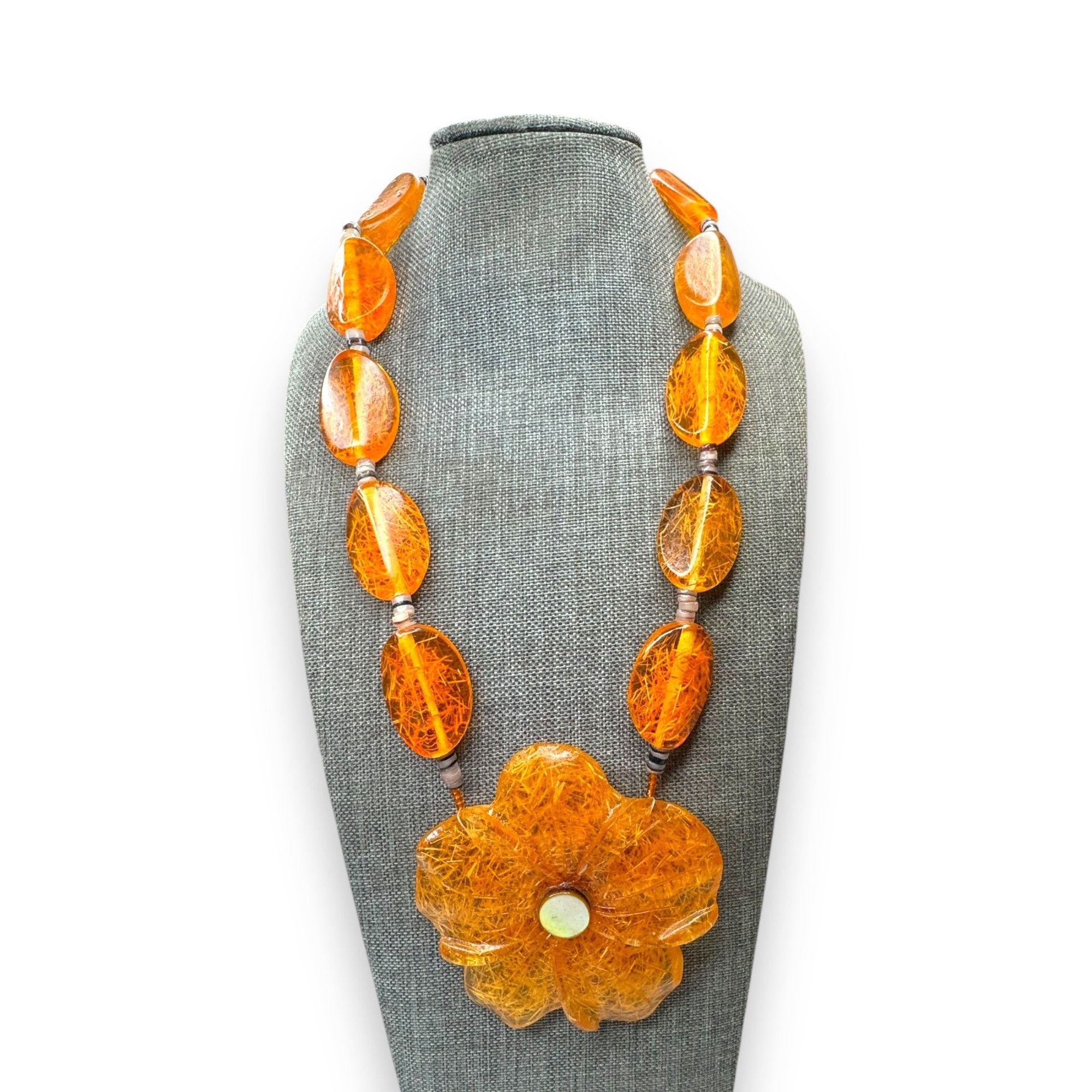 Other Amber & Shell Necklace With Flower Pendant 19" Size ONE SIZE - 1 Thumbnail
