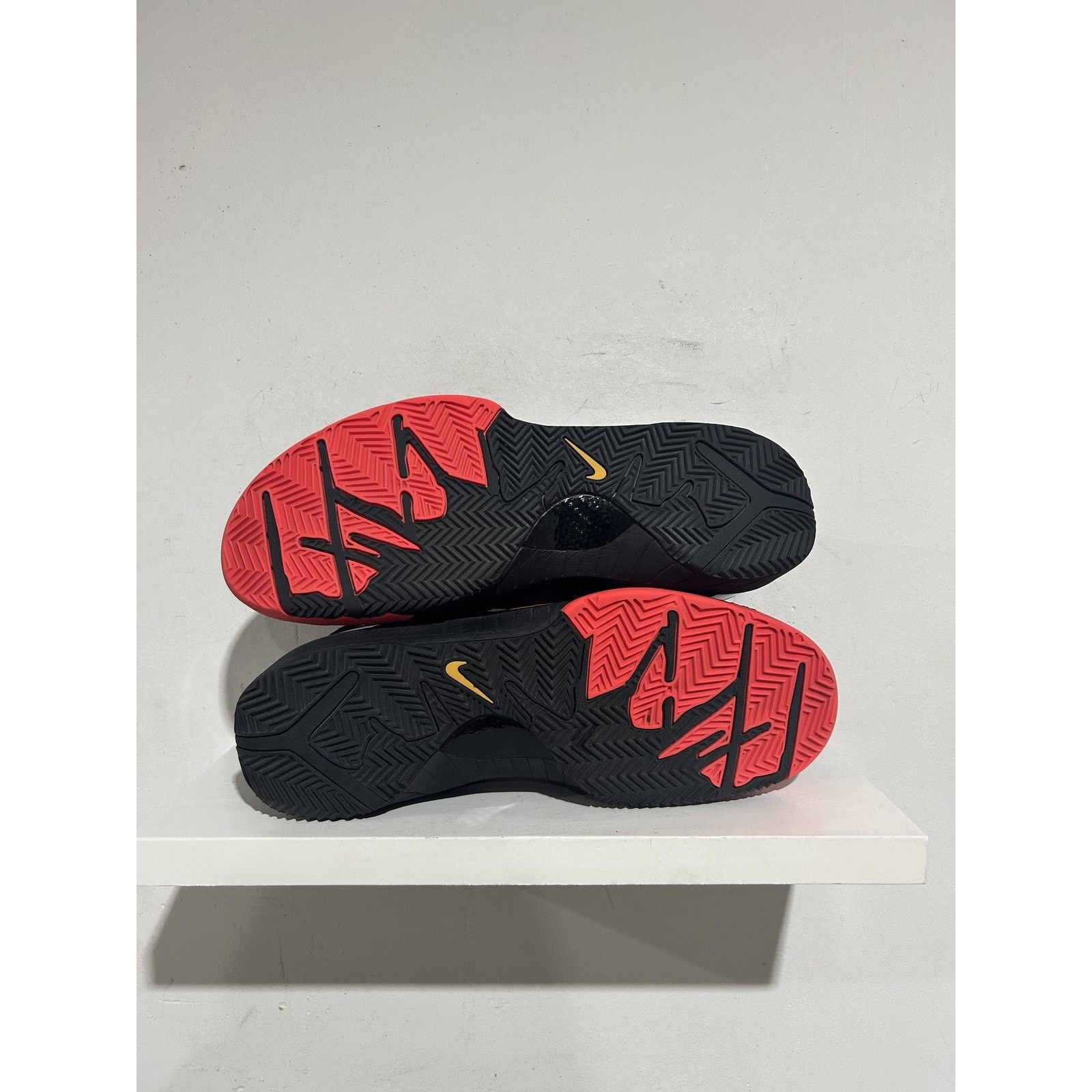 Nike NIKE KOBE 4 PJ TUCKER PLAYER EXCLUSIVE SIZE 14 PREOWNED Size US 14 / EU 47 - 8 Thumbnail
