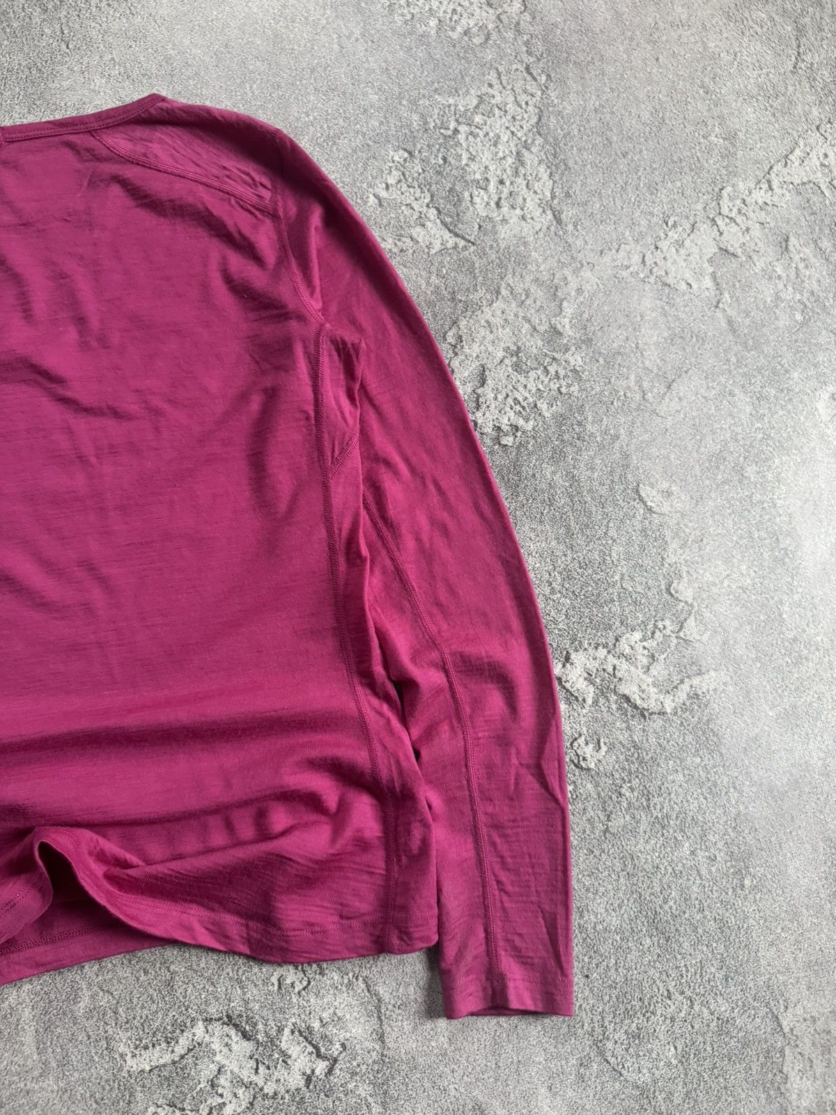 Icebreaker Icebreaker XS merino 200 top long sleeve outdoor jumper Size XS / US 0-2 / IT 36-38 - 12 Thumbnail