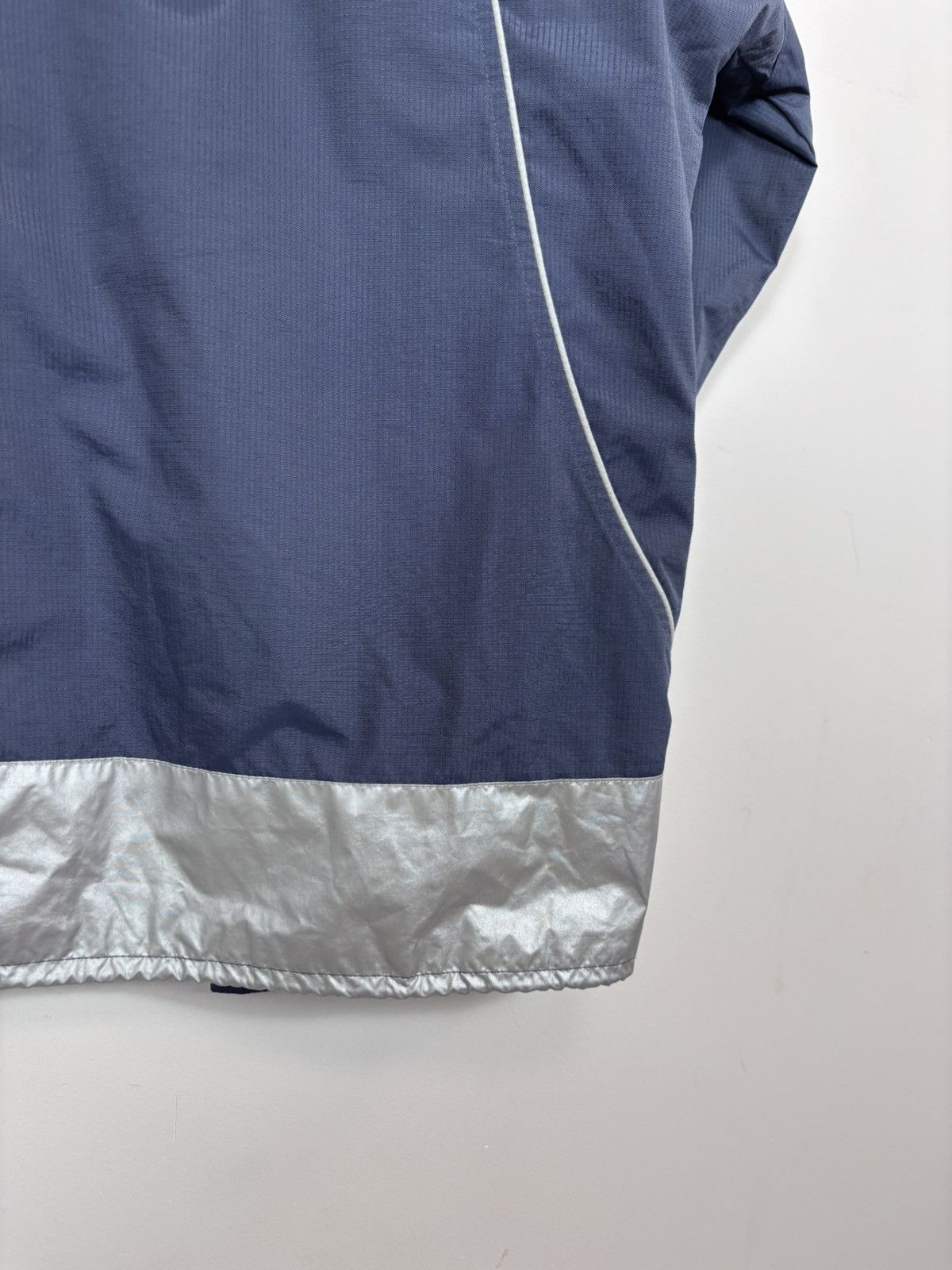 Nike Vintage Nike Y2K Swoosh Reflective Nylon Track Top Jacket Size US XL / EU 56 / 4 - 23 Thumbnail