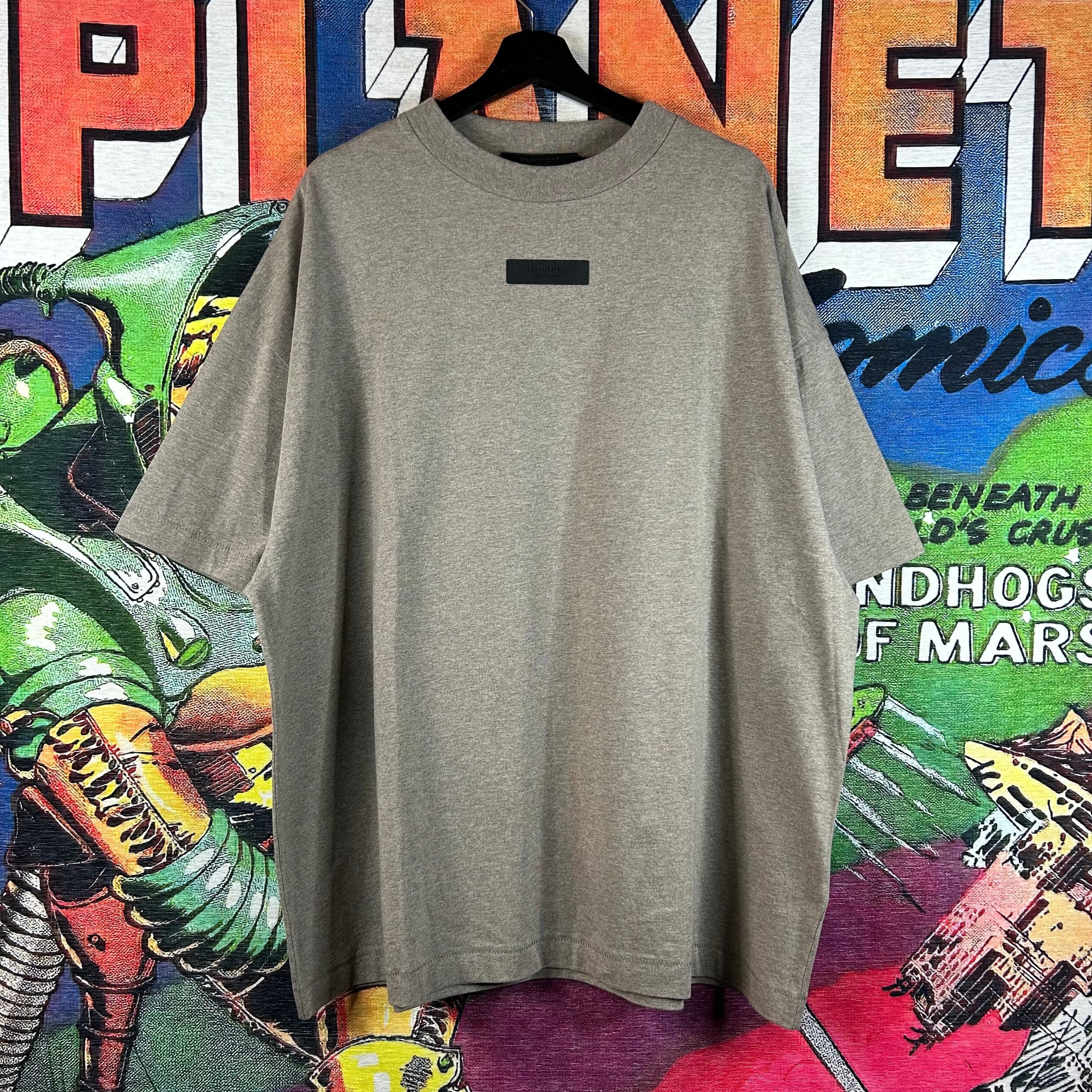 Essentials × Fear of God Fear Of God Essentials Logo Heather Grey S/S Tee Size M Size US M / EU 48-50 / 2 - 1 Thumbnail