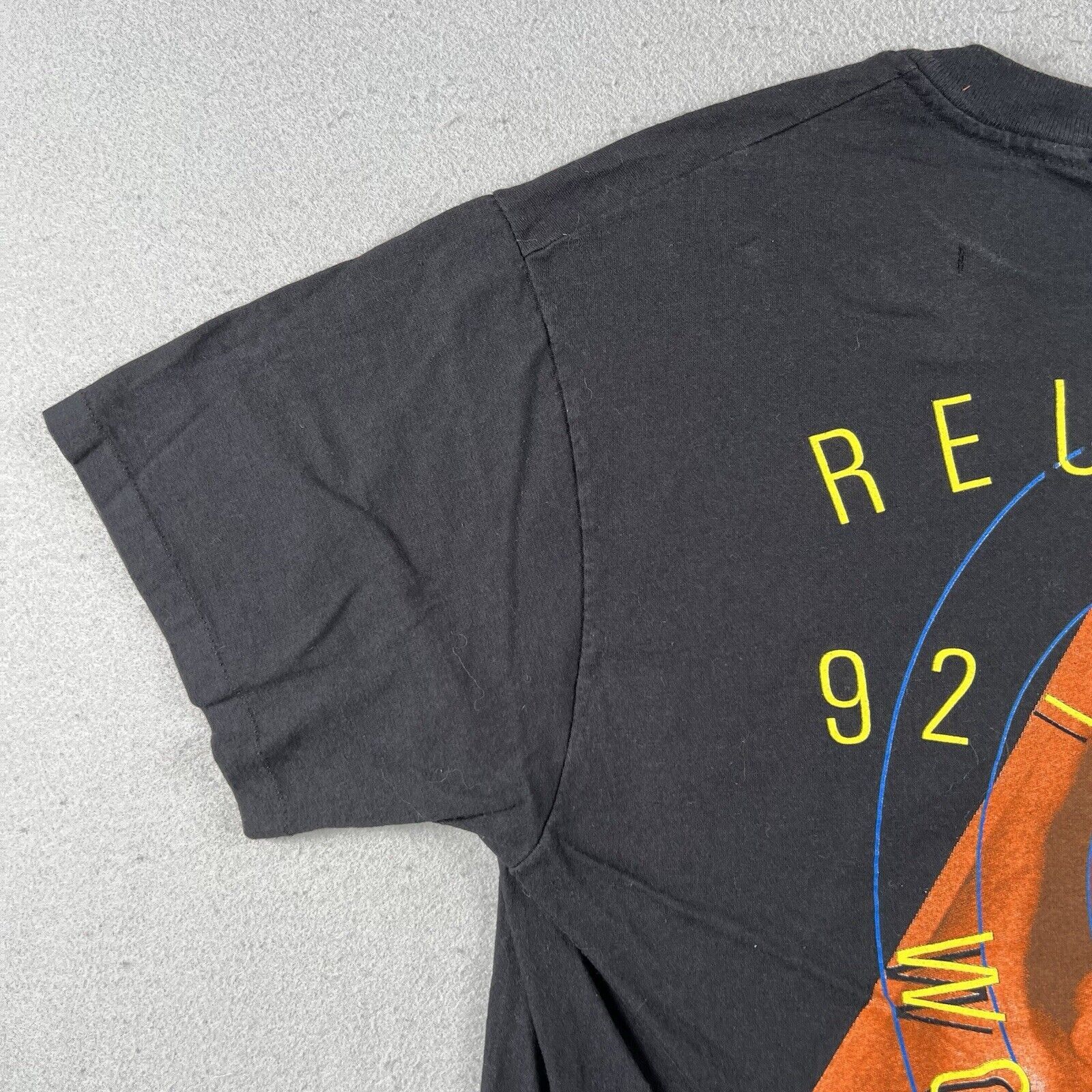 Hanes 1992 Foreigner Reunion World Tour Shirt Large Black Size US L / EU 52-54 / 3 - 14 Thumbnail