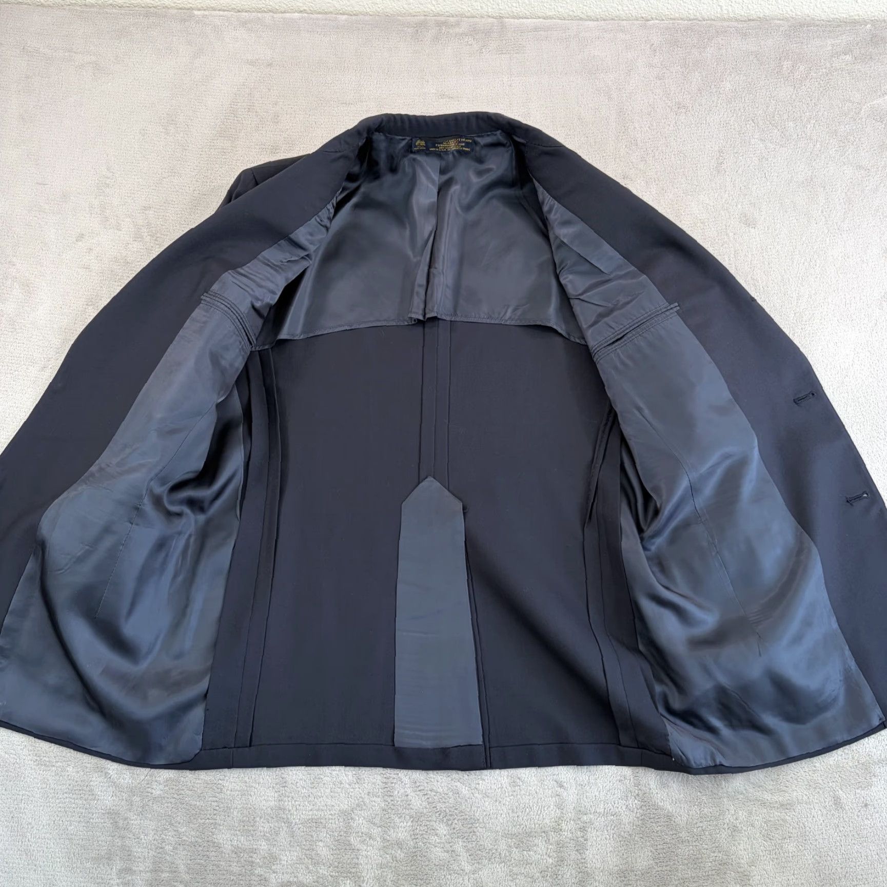 Brooks Brothers VINTAGE Brooks Brothers Blazer Sport Coat Black Wool 3 Button Men 44R USA Size 44R - 6 Thumbnail