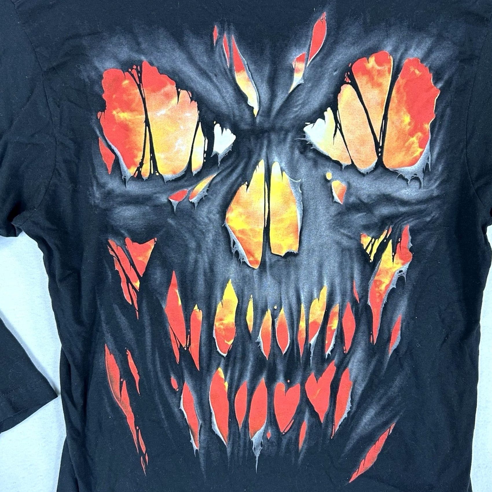 Vintage Spiral Graphic Shirt Men’s L Double-Sided Clown Flame Biker Tee Y2K Col black Shirt Mens Large Graphic Print Long Sleeve 2010-2019 Size US L / EU 52-54 / 3 - 7 Thumbnail