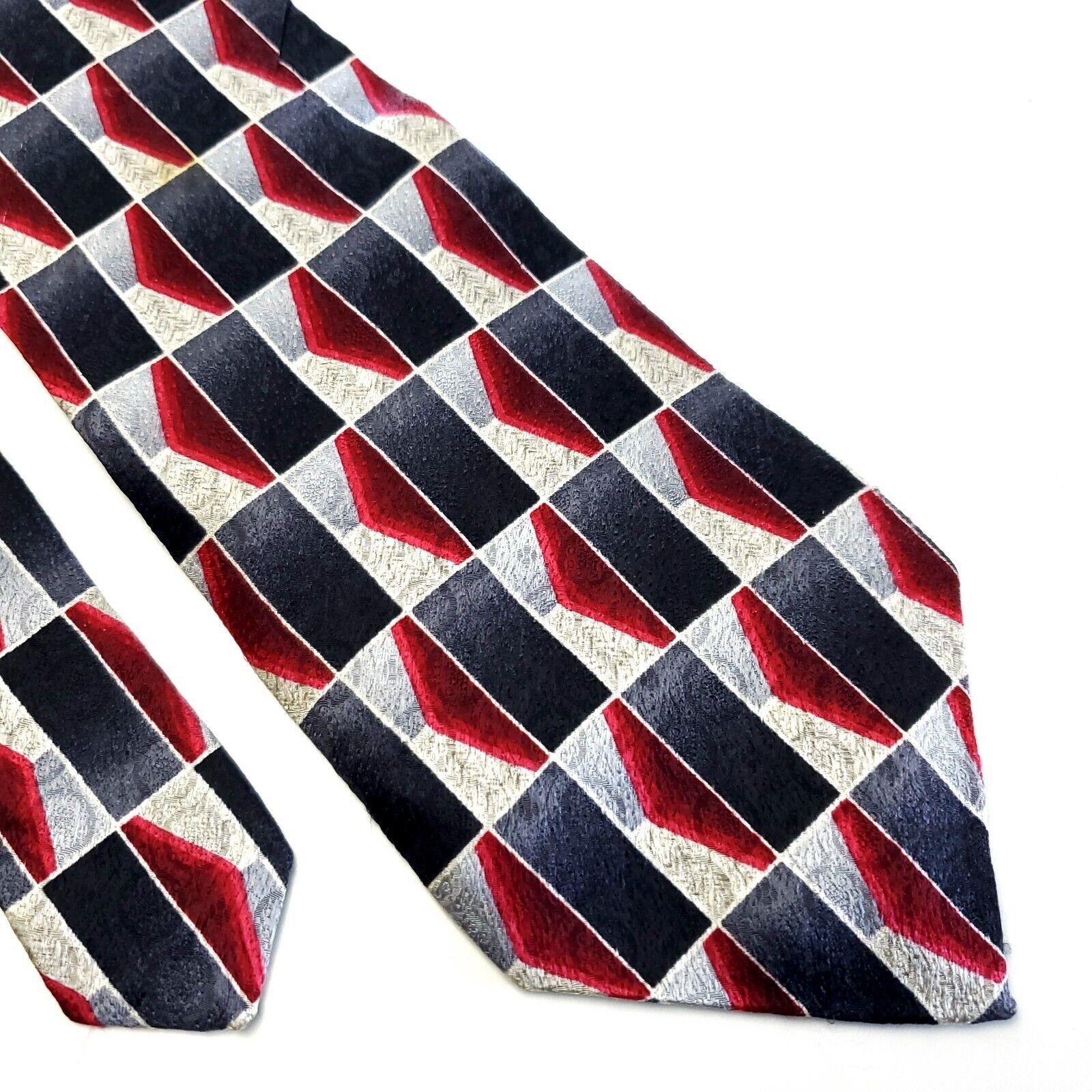 Pierre Cardin Pierre Cardin Gray Red Print Geometric Wide Silk Tie Size ONE SIZE - 1 Thumbnail