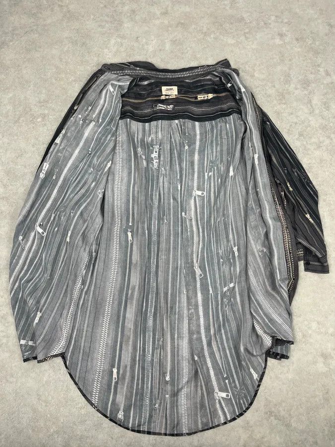 Jean Paul Gaultier 2000s Jean Paul Gaultier Zippers Print Long Shirt Size US S / EU 44-46 / 1 - 8 Thumbnail