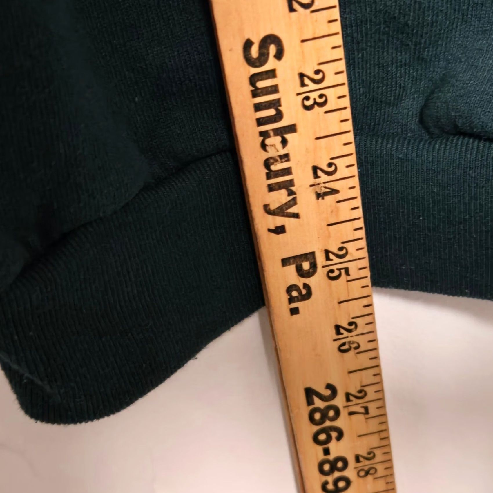 Vintage VINTAGE Taz Sweatshirt Men XL Embroidered Green USA Made 1997 Rare Pullover Mens Size US XL / EU 56 / 4 - 5 Thumbnail