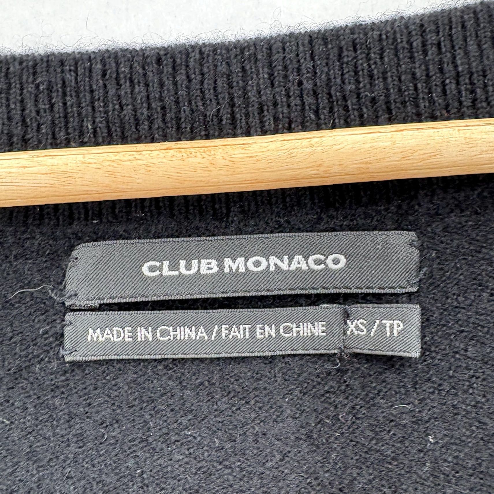 Club Monaco Club Monaco Sweater Womens XS Black 100% Cashmere Boat Neck Knit Pullover Cozy Size XS / US 0-2 / IT 36-38 - 4 Thumbnail