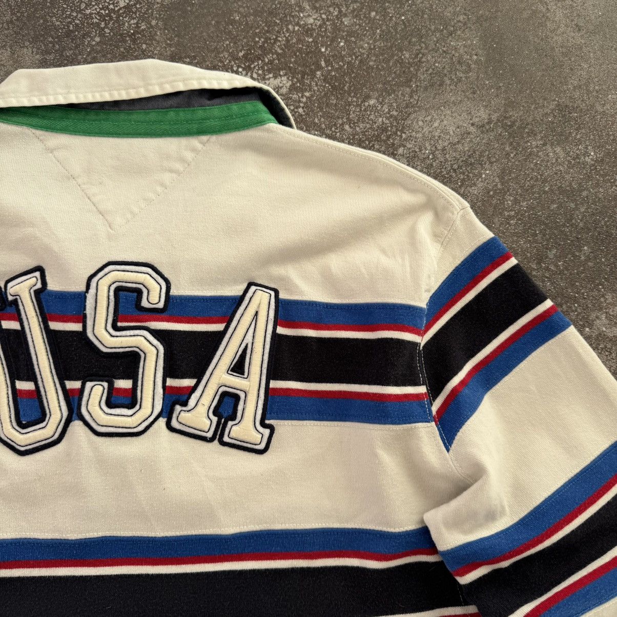 Tommy Hilfiger × Vintage Tommy Hilfiger Vintage USA Rugby Long Sleeve Shirt Size US XL / EU 56 / 4 - 10 Thumbnail