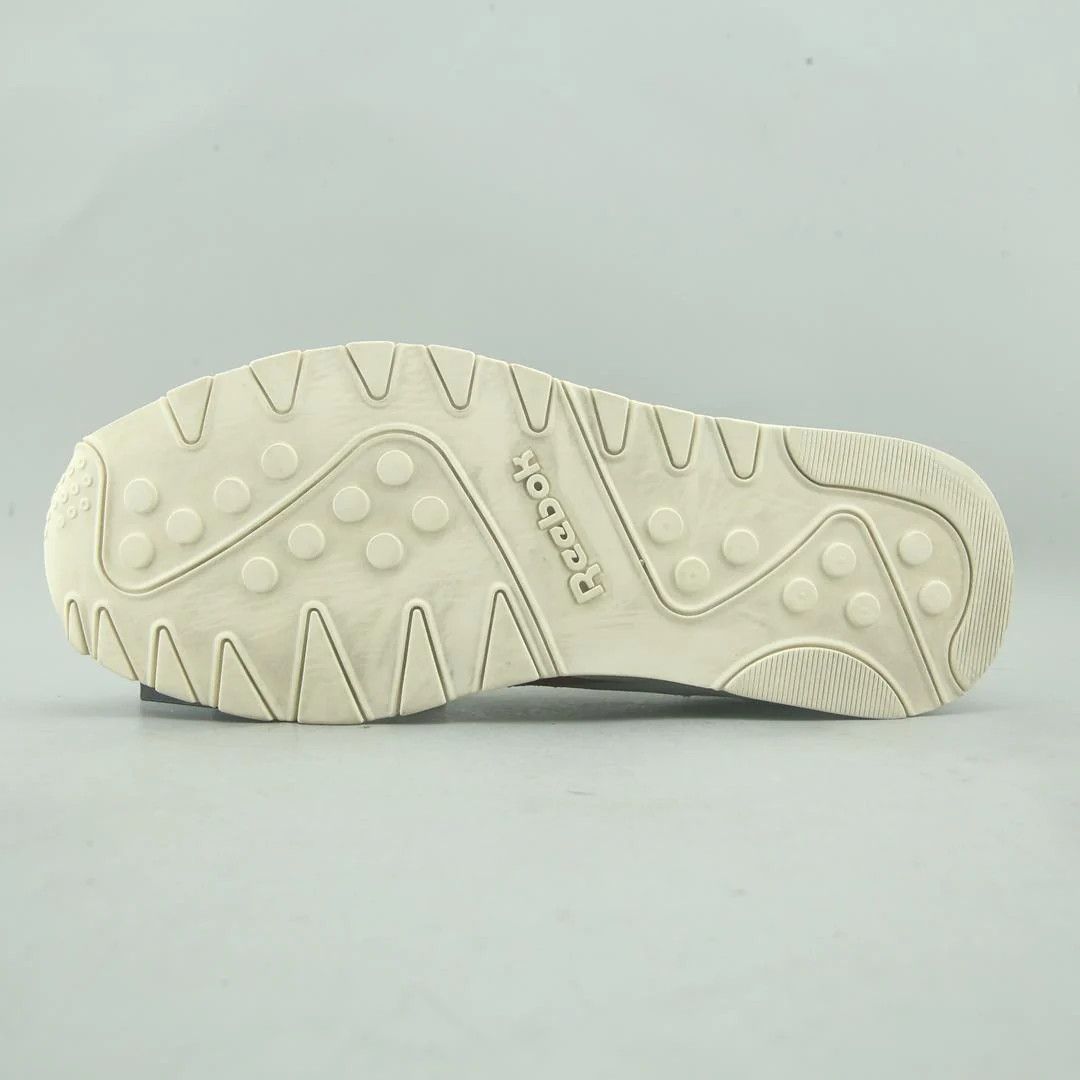 Reebok Reebok Classic Running Shoes Sneaker Off White DV5798 Size US 12 / EU 45 - 5 Thumbnail
