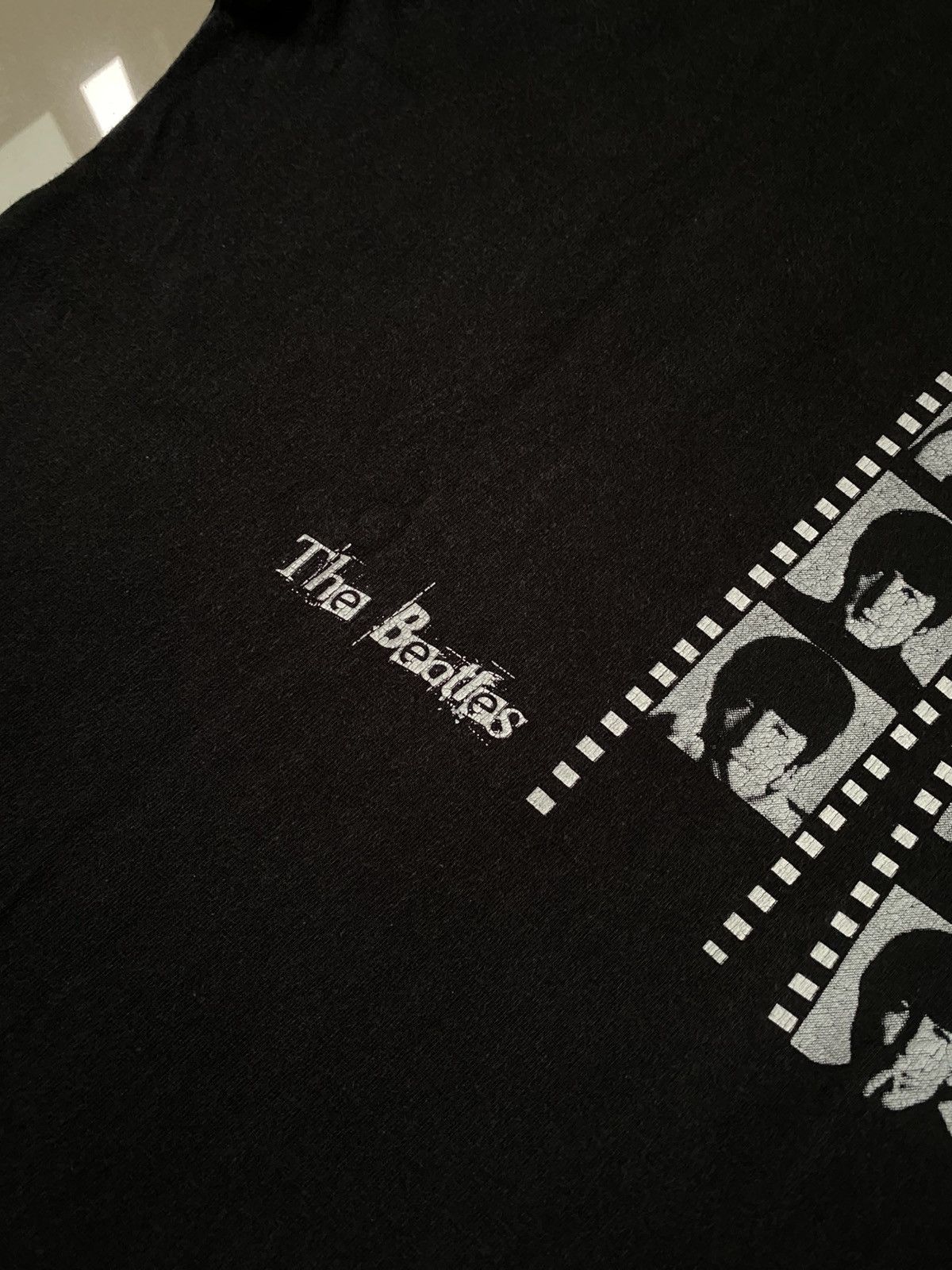 Band Tees Vintage The Beatles Tshirt Size US L / EU 52-54 / 3 - 6 Thumbnail