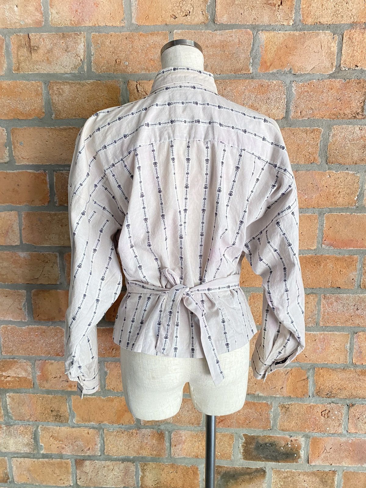 Norma Kamali NORMA KAMALI Striped Angled-Hem Shirt Size L / US 10 / IT 46 - 13 Thumbnail
