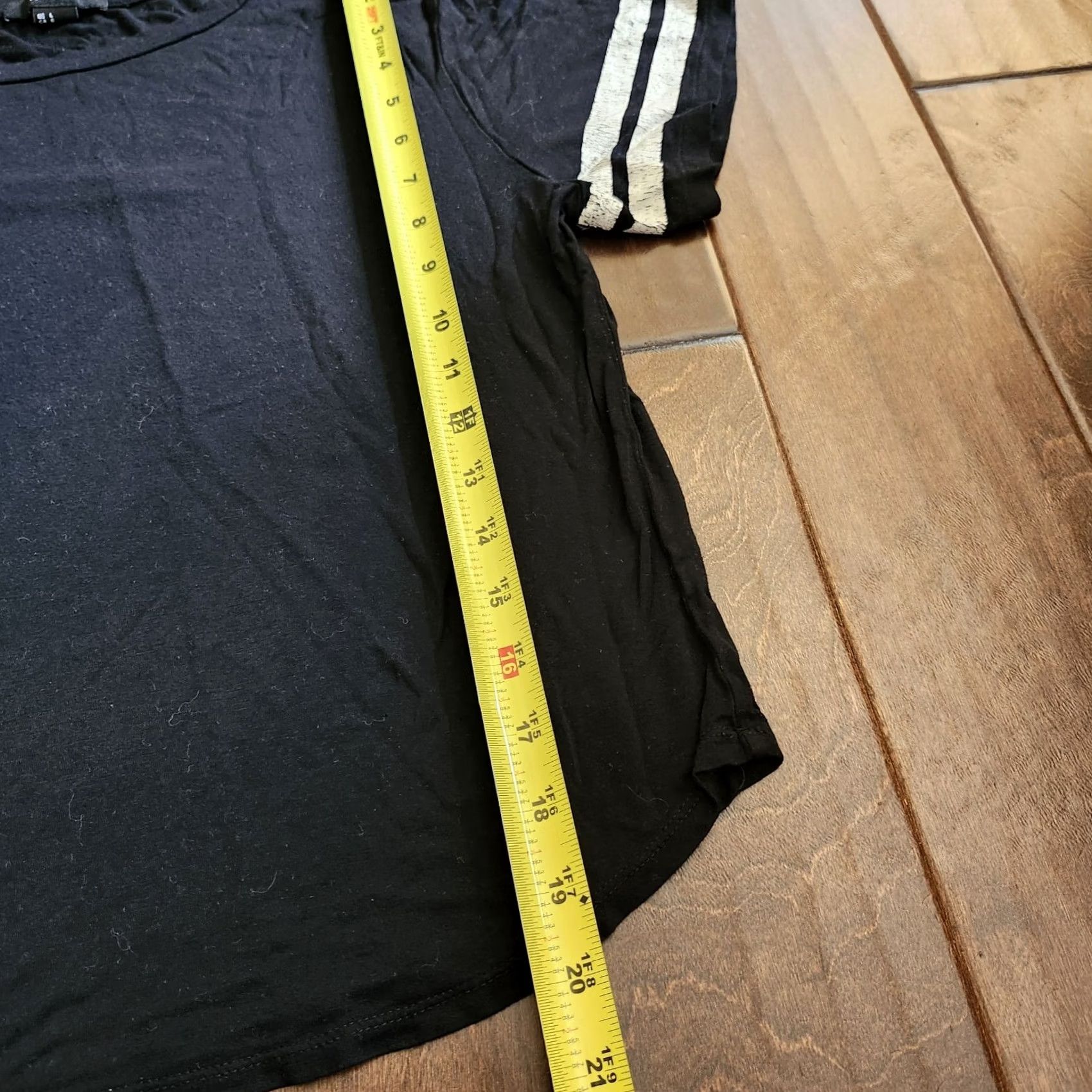 Forever 21 FOREVER 21 Shirt Women Multicolor Black White Striped Short Sleeve Pullover L - Size Large - Casual Travel T-Shirt Size L / US 10 / IT 46 - 7 Thumbnail