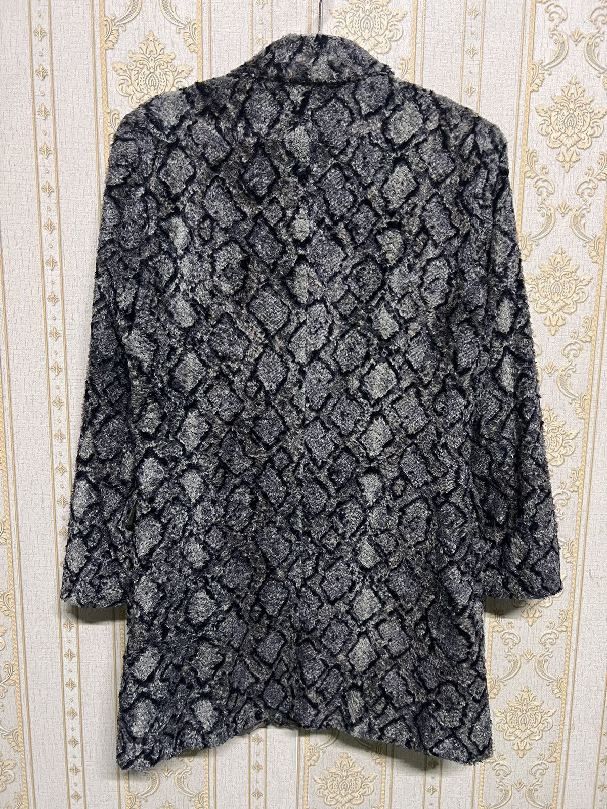 Versace Jeans Couture × Vintage Versace Jeans Couture Women’s Python Fur Coats Size S / US 4 / IT 40 - 3 Thumbnail
