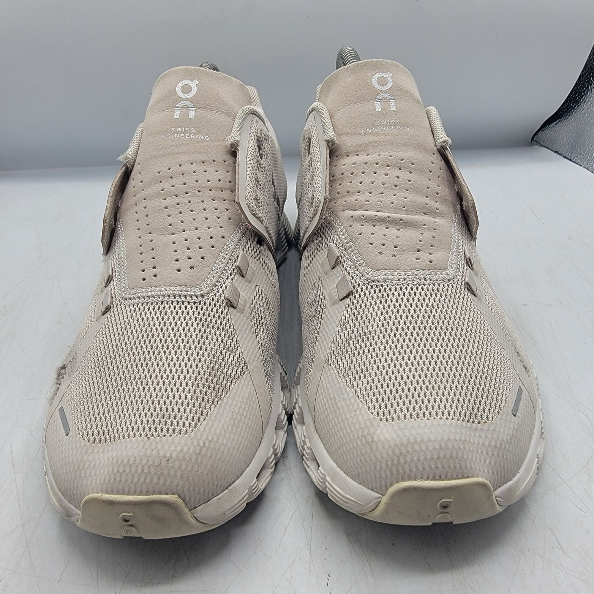 On On Cloud 5 Women 10 Pearl White Athletic Shoes Running Walki Size US 10 / IT 40 - 13 Thumbnail