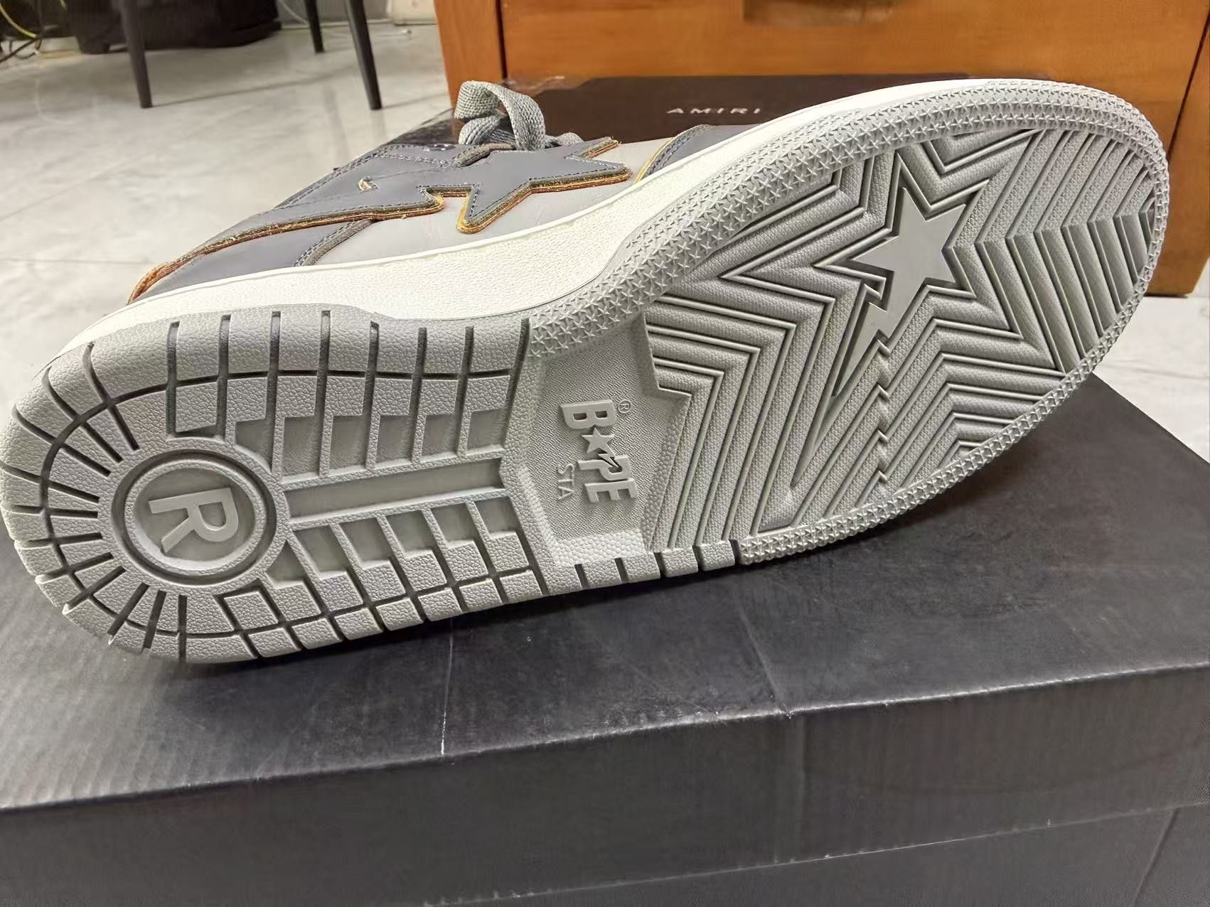Bape Bape Low-Top Sneakers Size US 7 / EU 40 - 6 Thumbnail