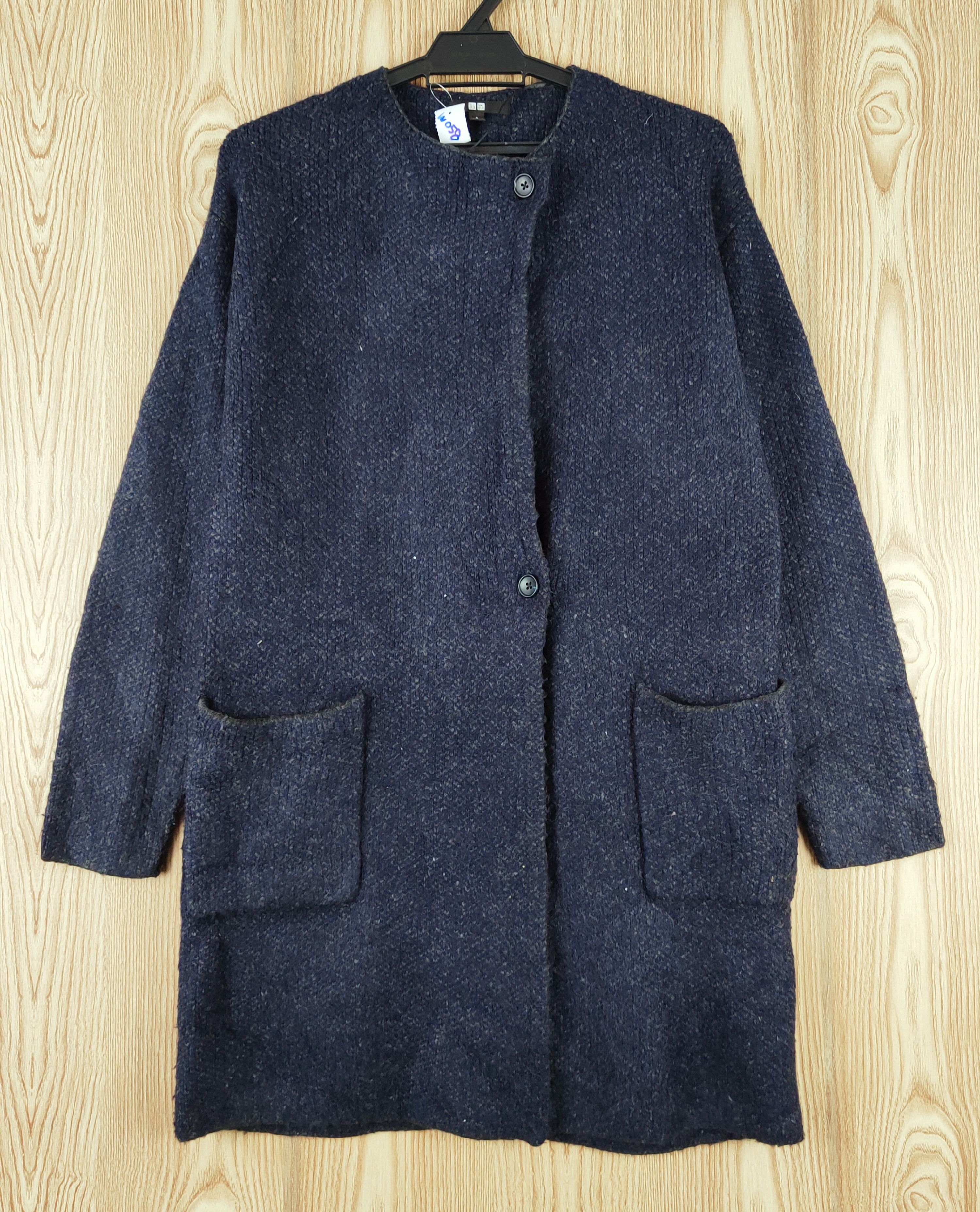 Japanese Brand Uniqlo Blue Black vintage Knitwear Cardigan #W058 Size S / US 4 / IT 40 - 1 Thumbnail