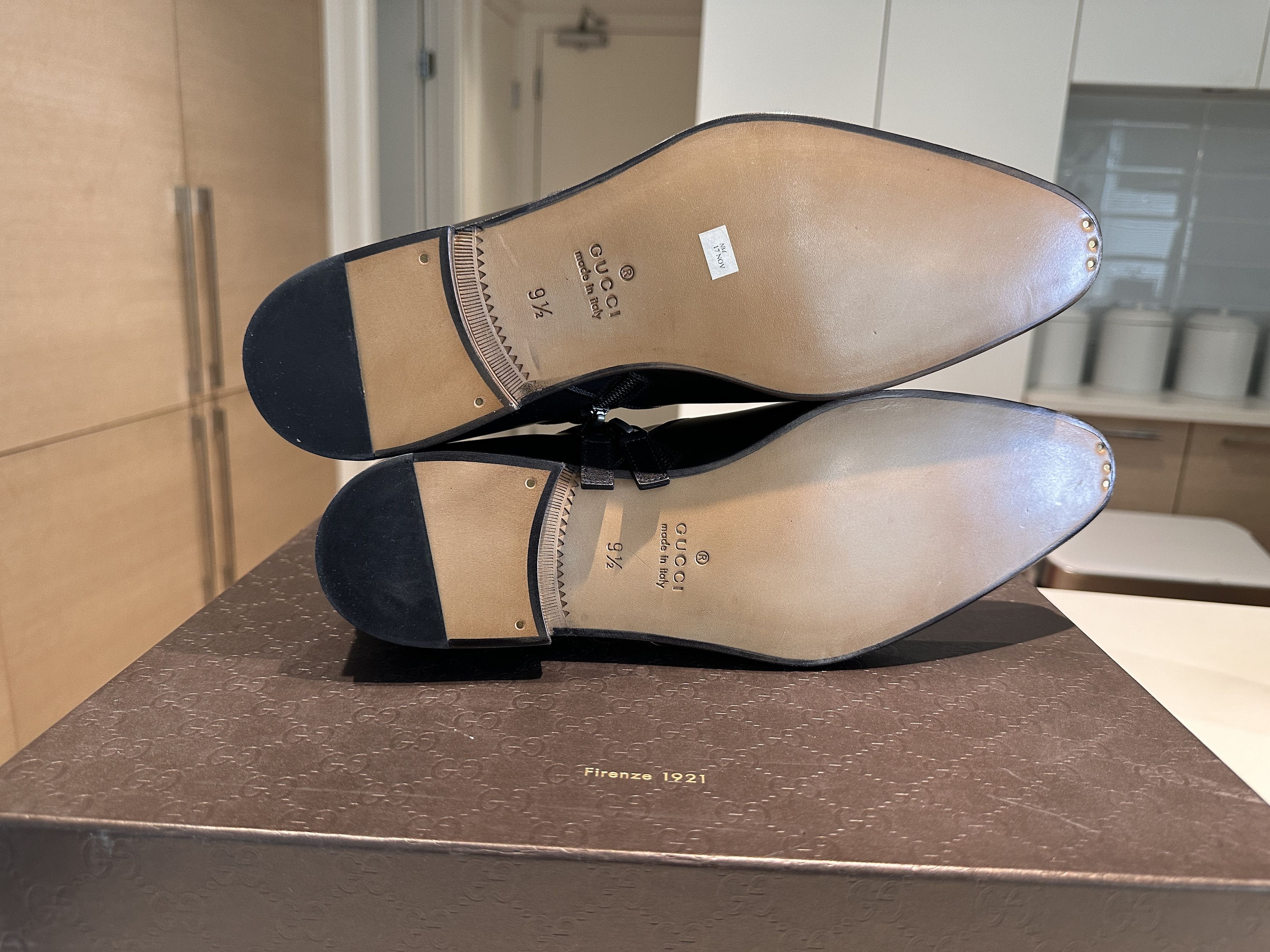 Gucci Gucci Side-Zip Leather Chelsea Boots Size US 10 / EU 43 - 3 Thumbnail