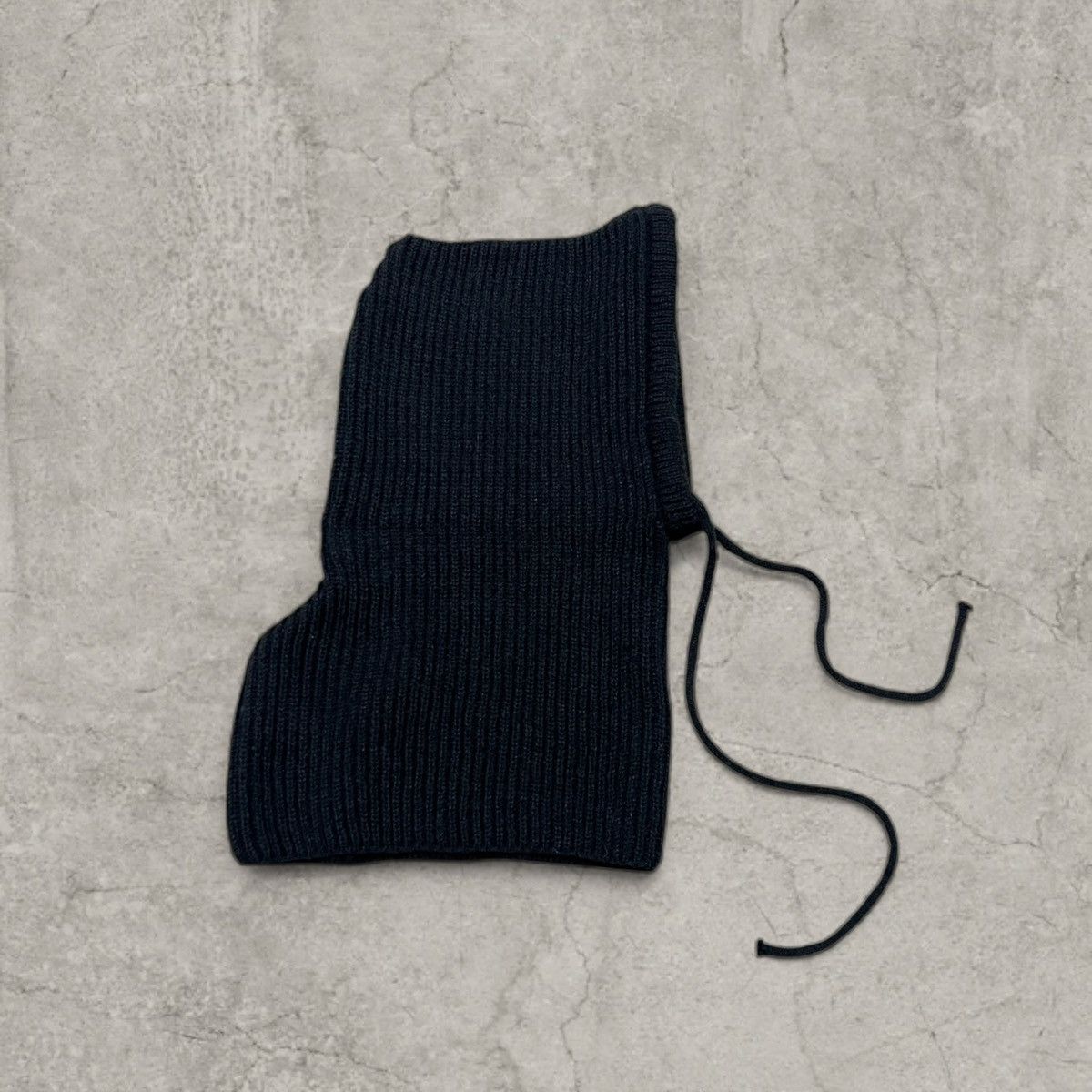 Japanese Brand Vintage style black bonnet snood hood scarf hat. One size Size ONE SIZE - 1 Thumbnail