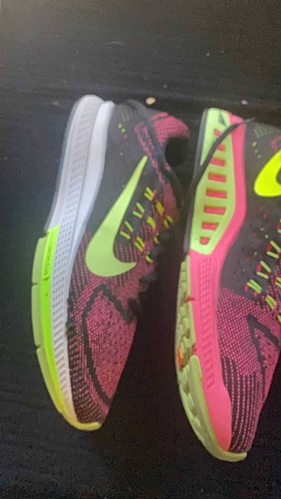 Nike Nike Air Zoom Structure 8 Pink Power Ghost Green Black Volt Size US 8 / IT 38 - 7 Thumbnail