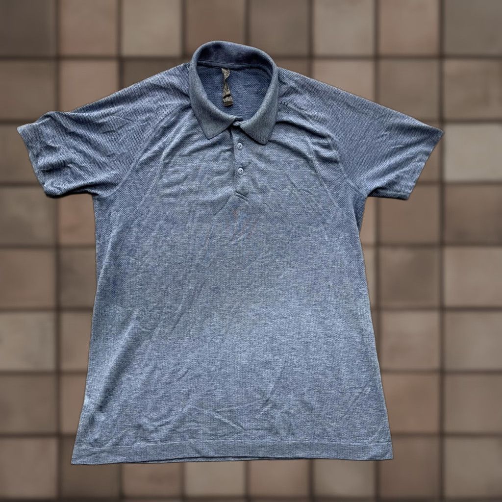 Lululemon Lululemon Polo Shirt Mens M Blue Live In Practice Performance Stretch Top Shirt Mens Medium Blue Live In Practice Polo Top Size US M / EU 48-50 / 2 - 1 Thumbnail