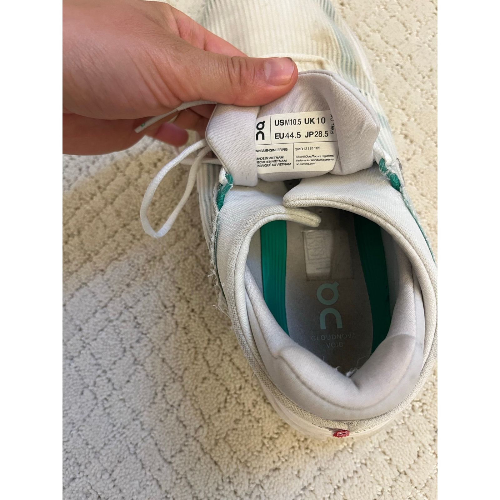 On On Cloudnova Void Undyed White Mint Mens 10.5 Size US 8.5 / EU 41-42 - 5 Thumbnail