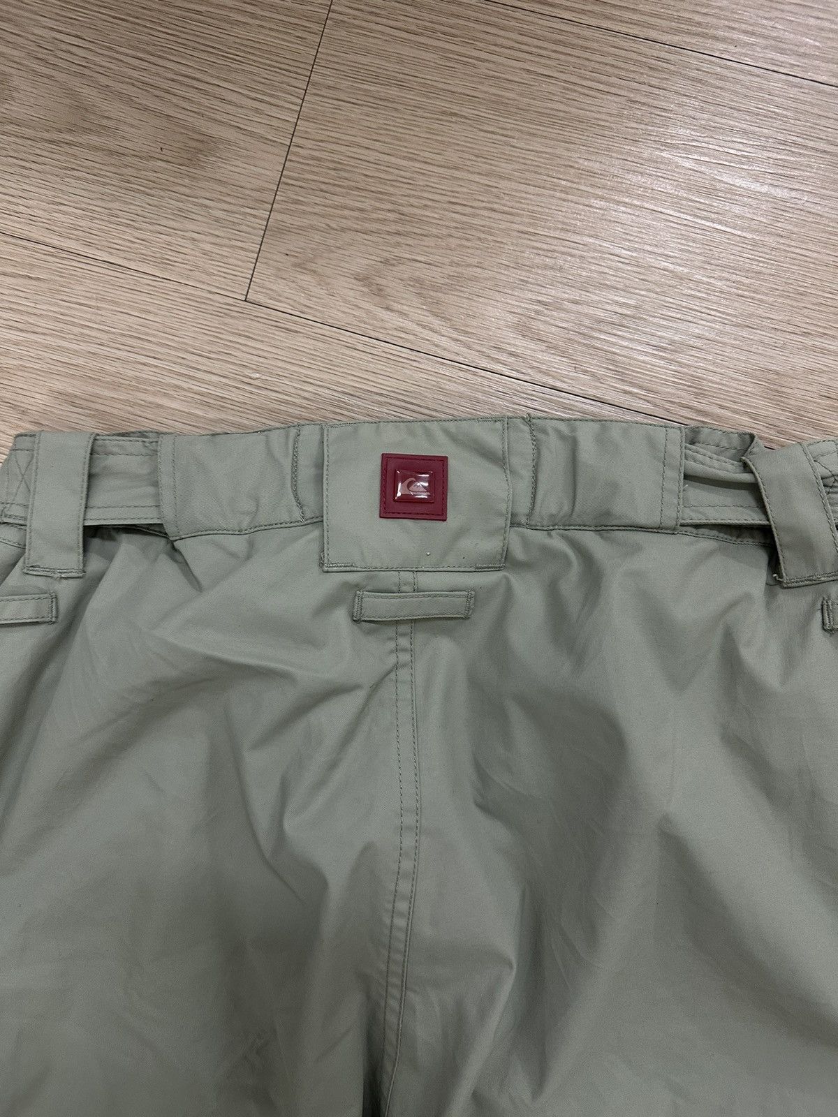 Beauty Beast × Quiksilver × Vintage Rare Vintage Quiksilver Gorpcore Baggy Parachute Pants Size US 33 - 15 Thumbnail