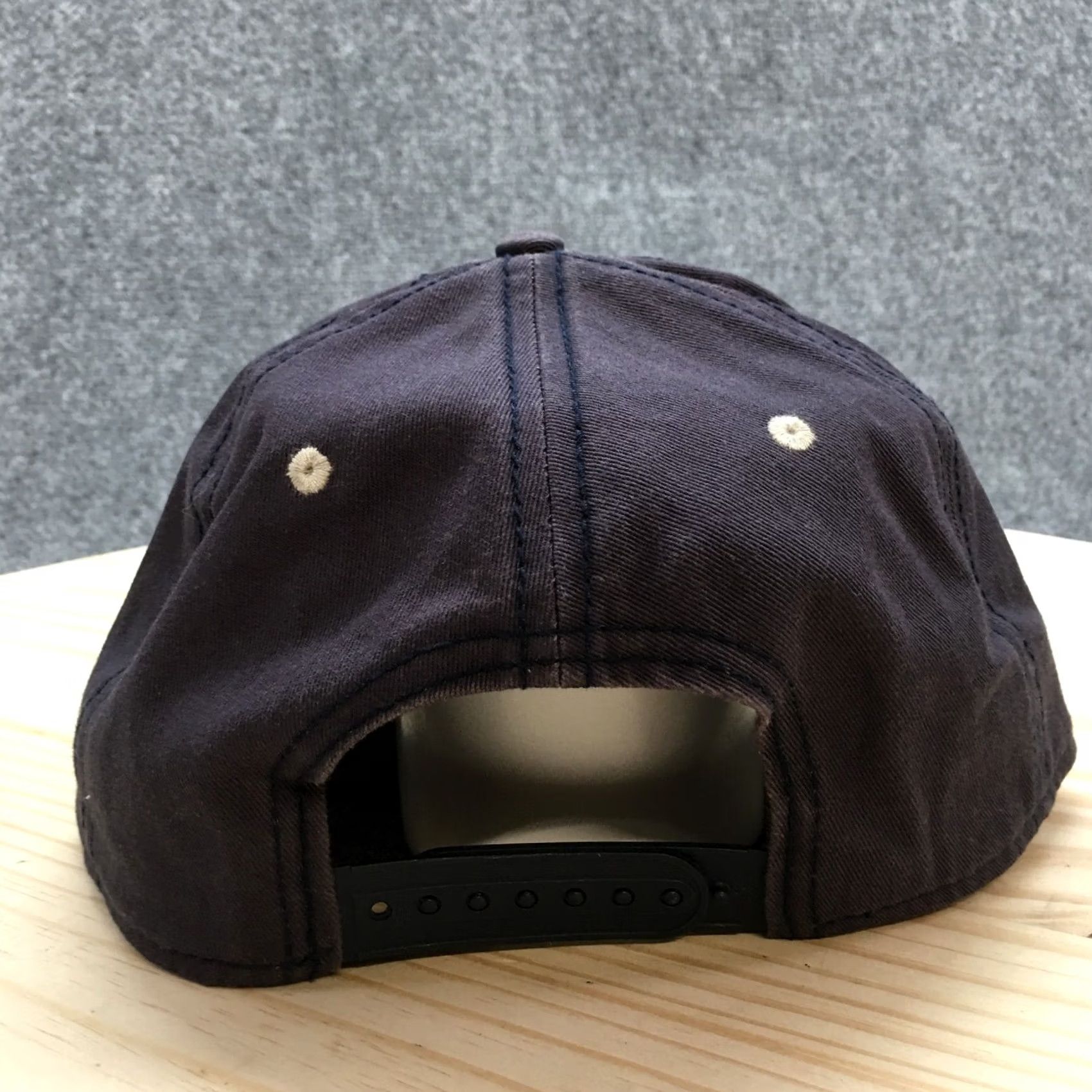 Vintage Universal Studios Hat Men Blue OS Adjustable Snapback Flat Brim Embroidered Logo Size ONE SIZE - 6 Thumbnail