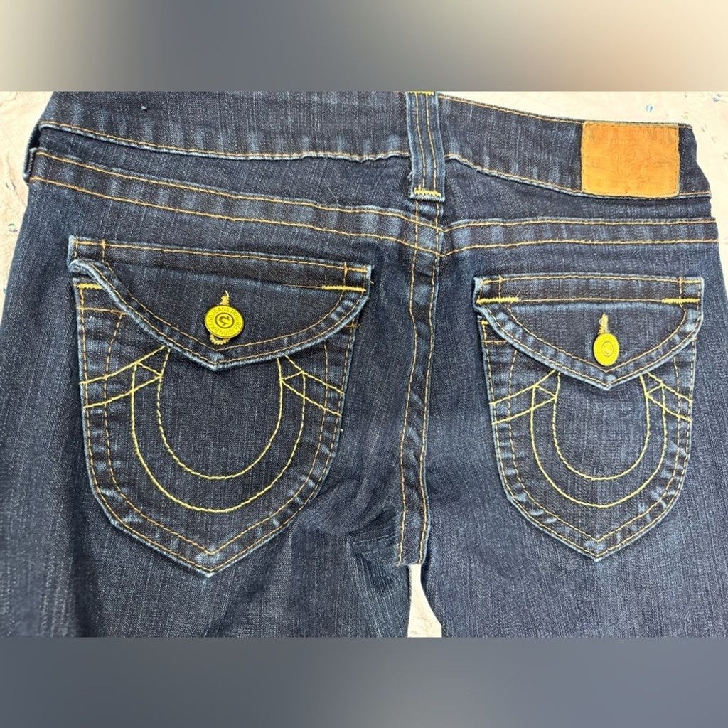 True Religion True Religion Y2K Women's Jeans–Big-T Flap Pockets Low-Rise Size 28" / US 6 / IT 42 - 1 Thumbnail