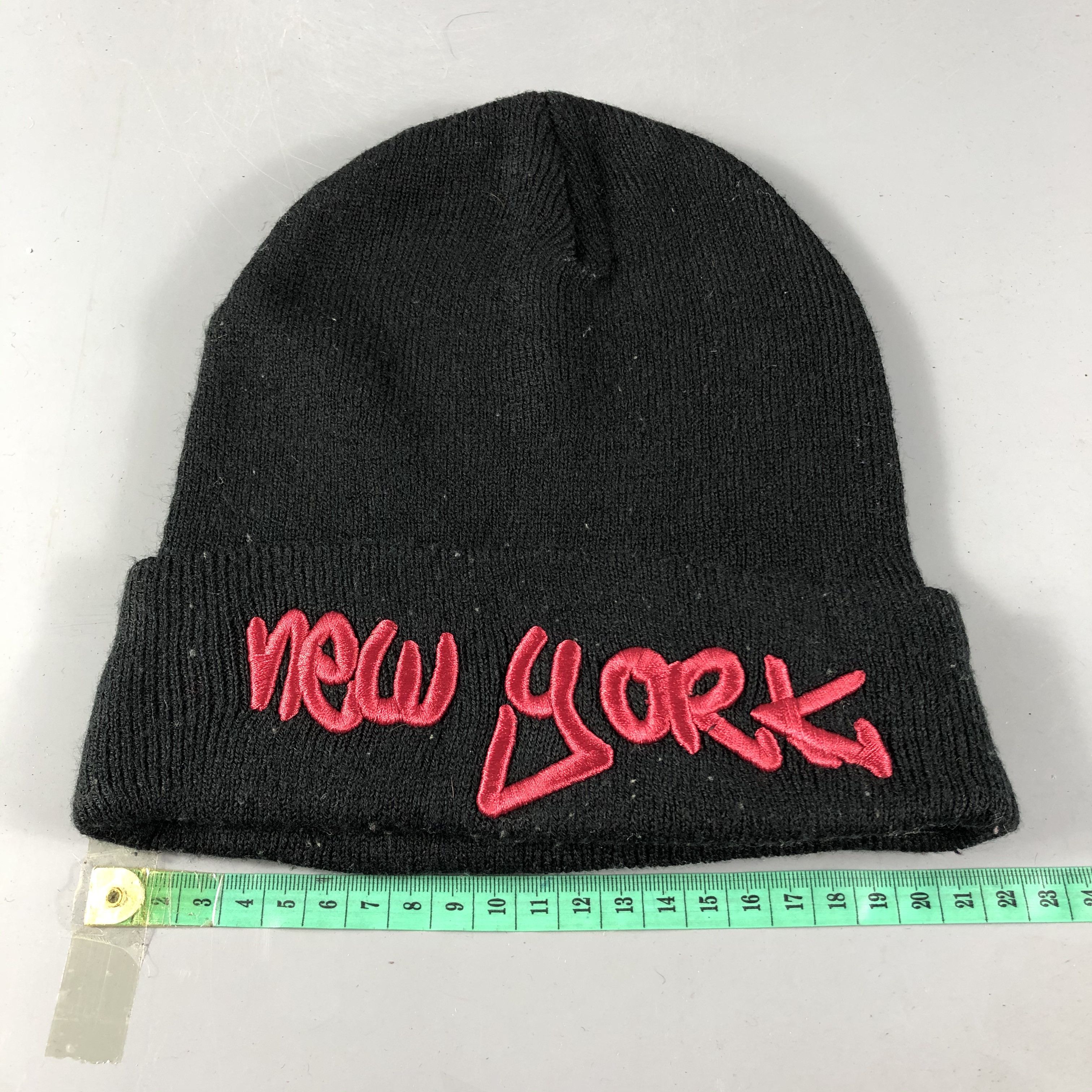 Vintage New York Knit Black Beanie Snowcap Snow Hat B615 Size ONE SIZE - 3 Thumbnail