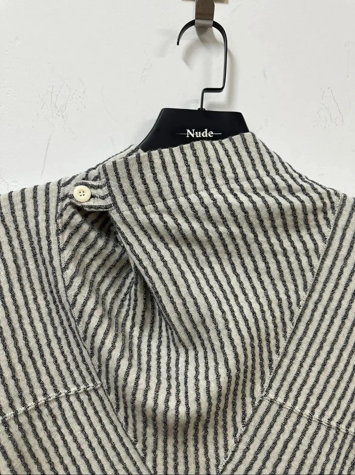 Issey Miyake Issey Miyake Men Special Neck Knitwear Size US S / EU 44-46 / 1 - 5 Thumbnail