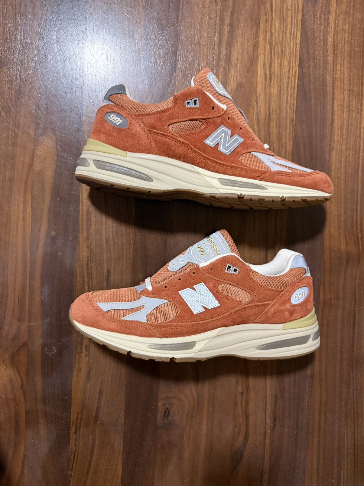 New Balance NEW BALANCE Made UK 991v2 Vintage Sports Potter’s Clay Sz 11 Size US 11 / EU 44 - 2 Thumbnail